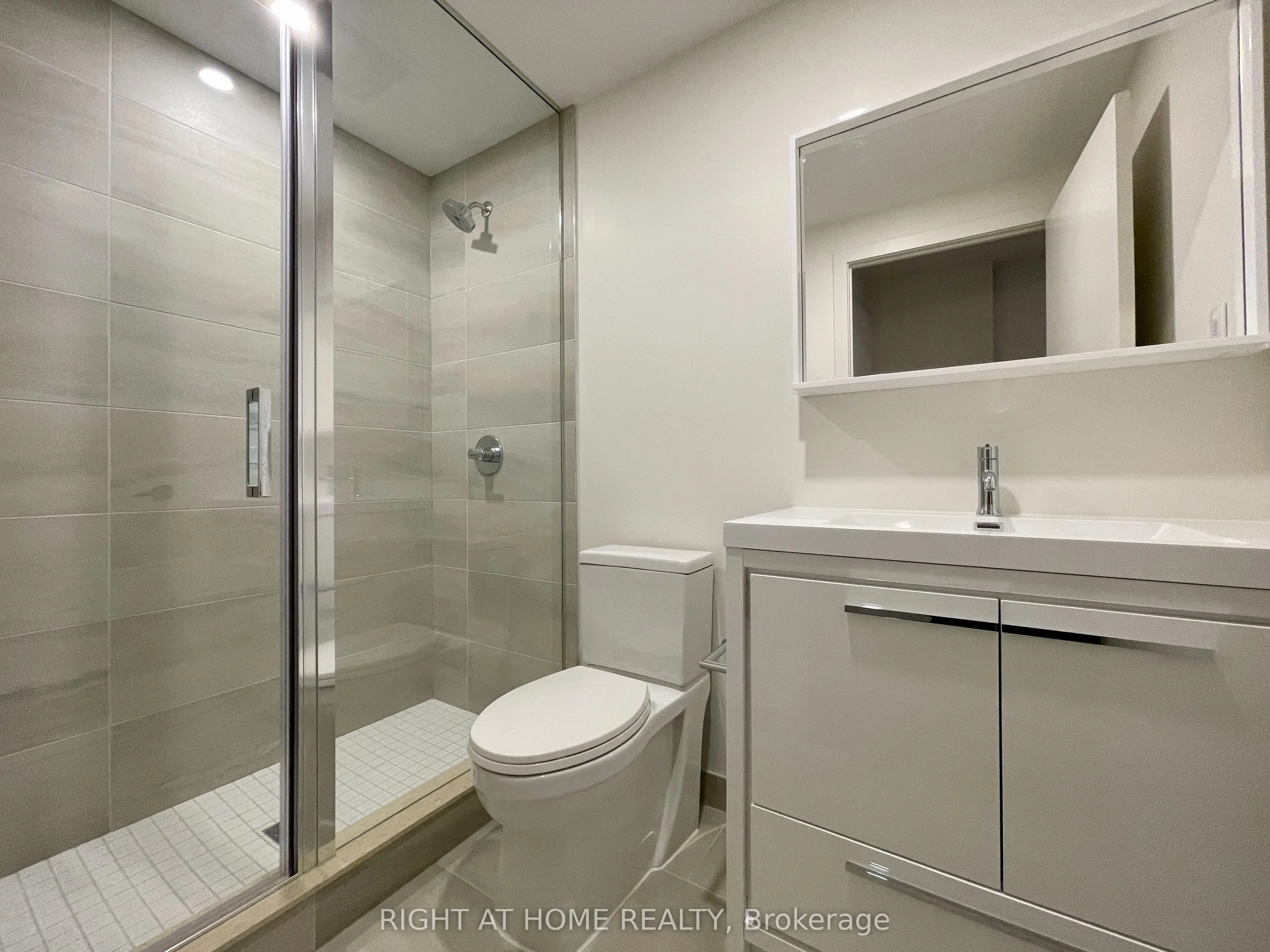 212 King William Street, #515