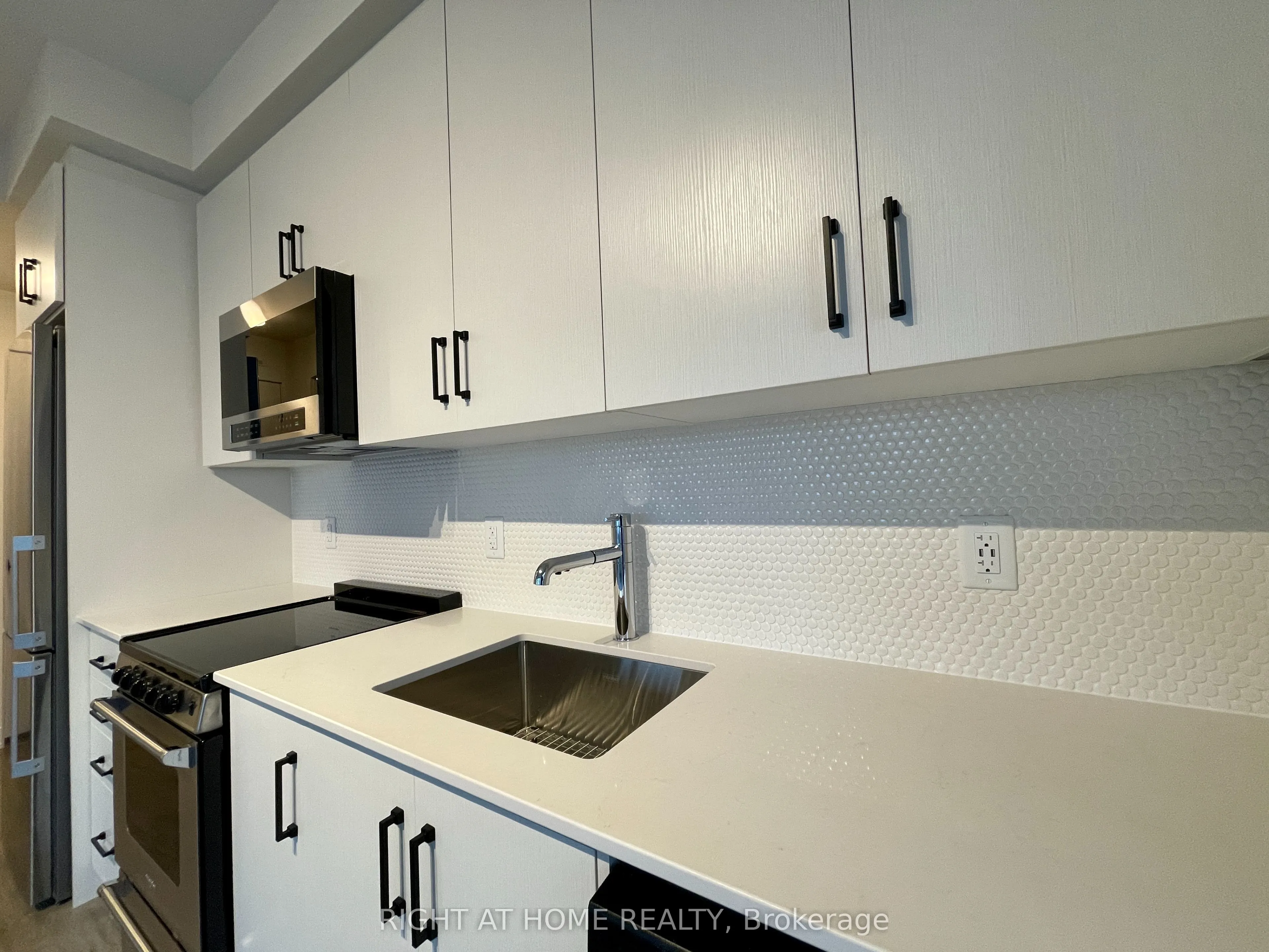 212 King William Street, #515