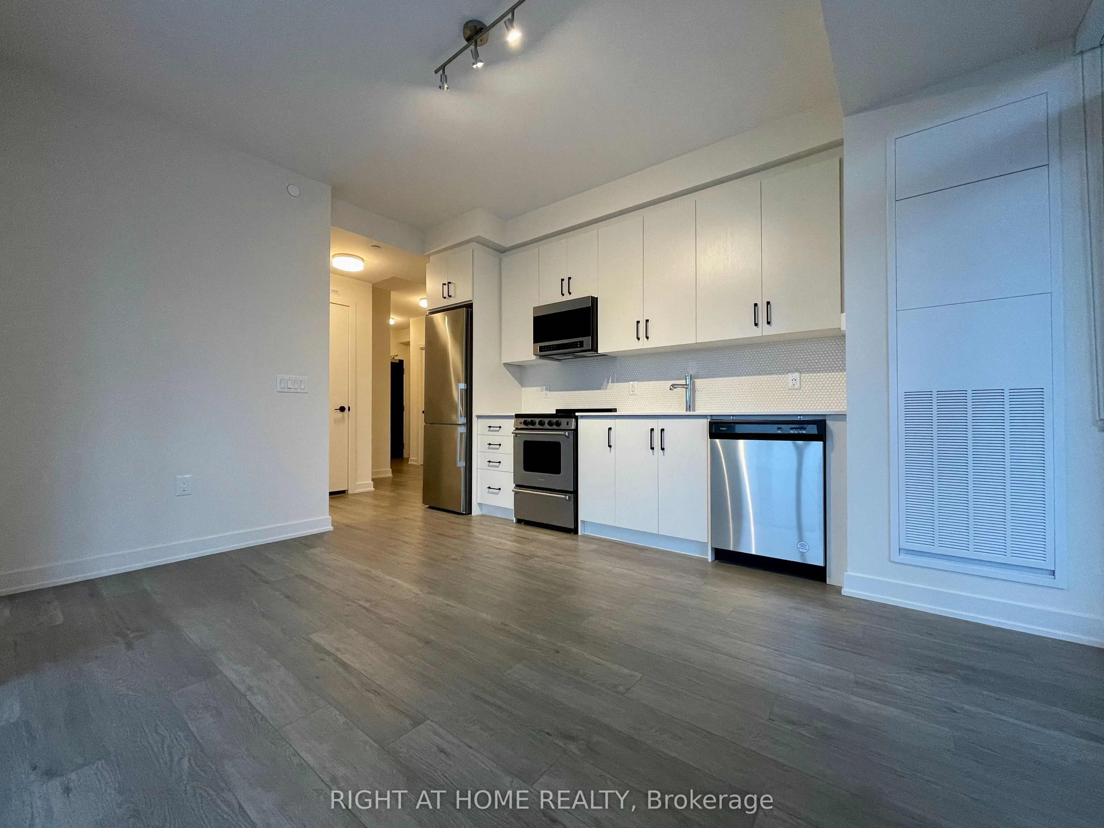 212 King William Street, #515