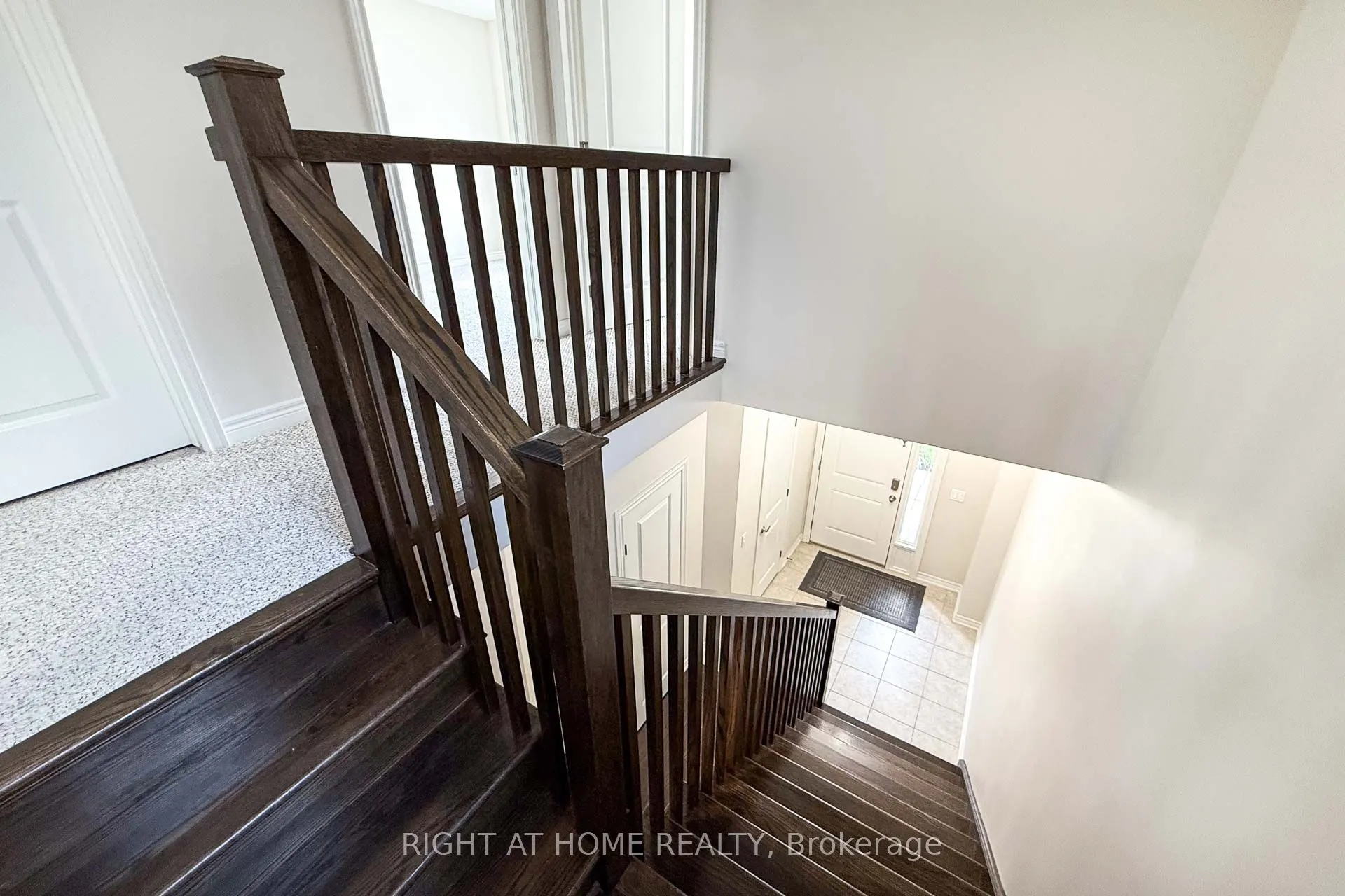 71 Southshore Crescent