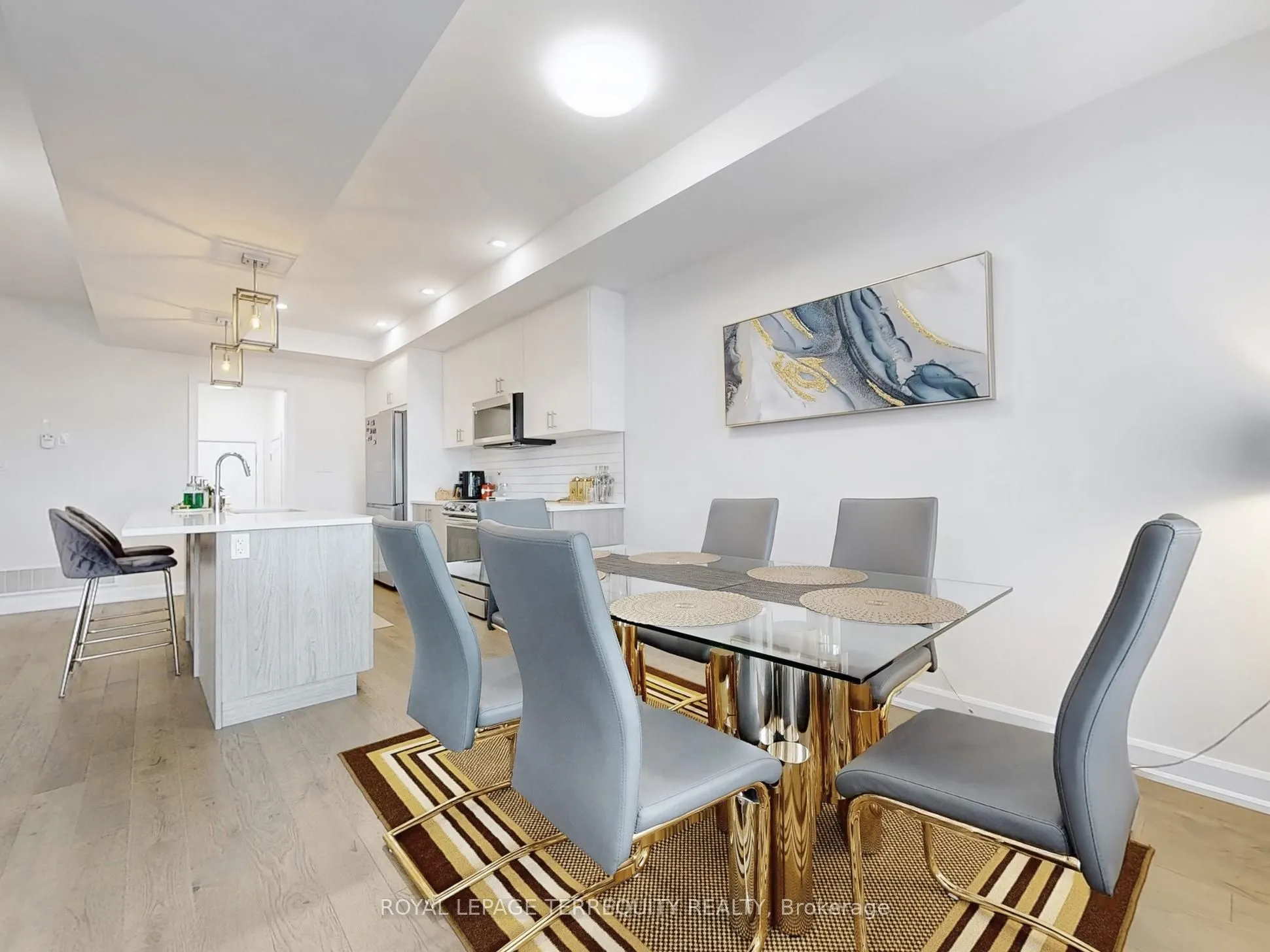 949 Bamford Terrace