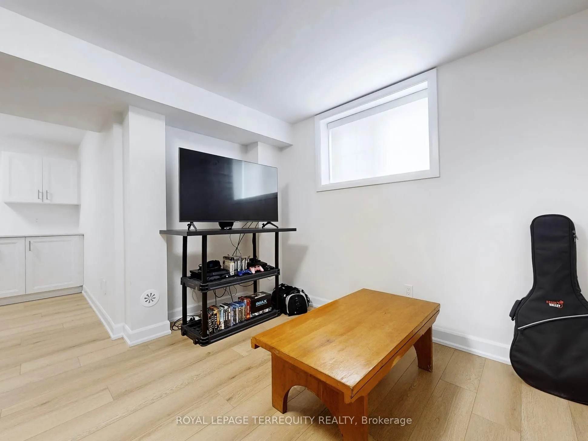 949 Bamford Terrace
