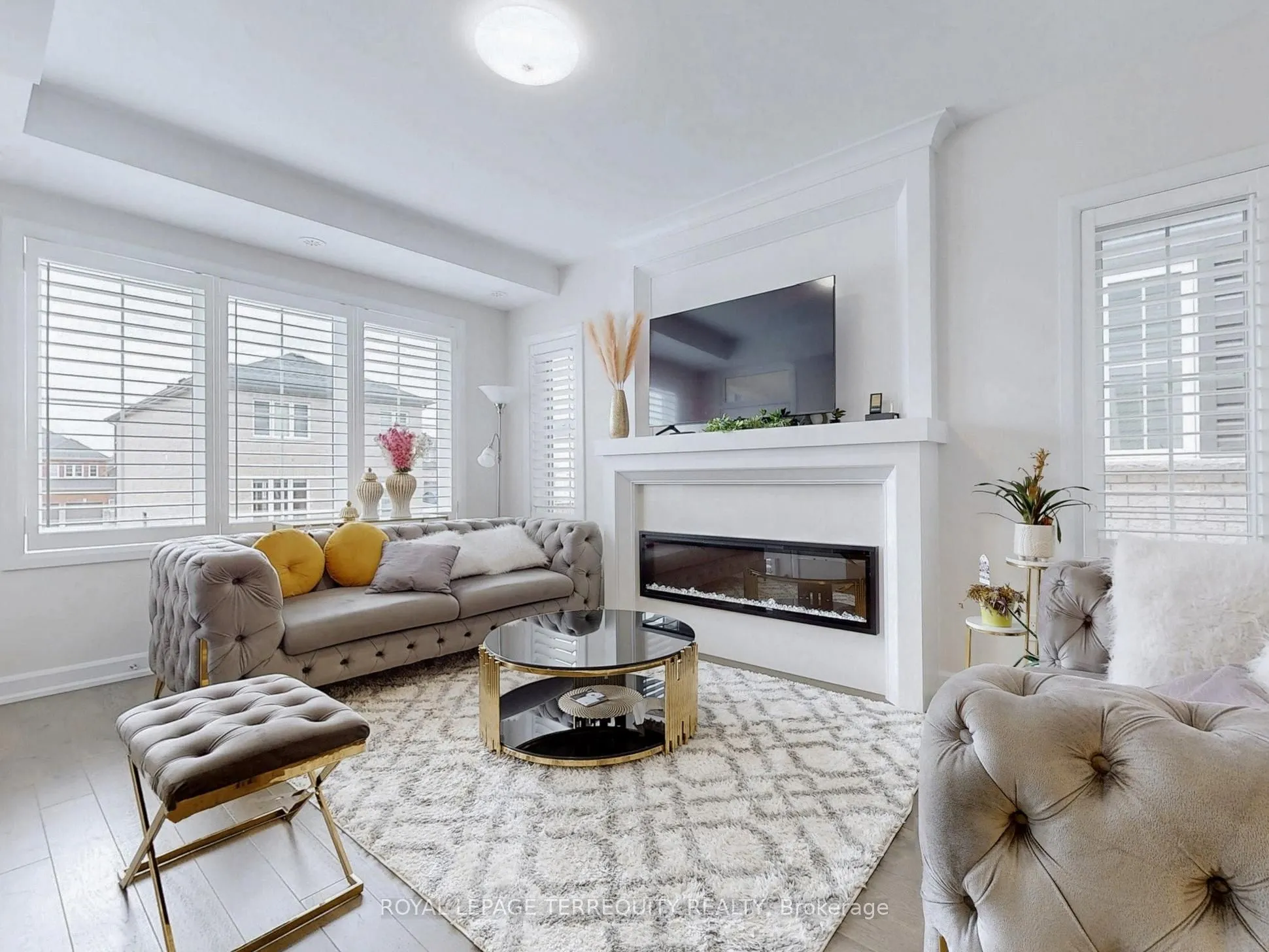 949 Bamford Terrace