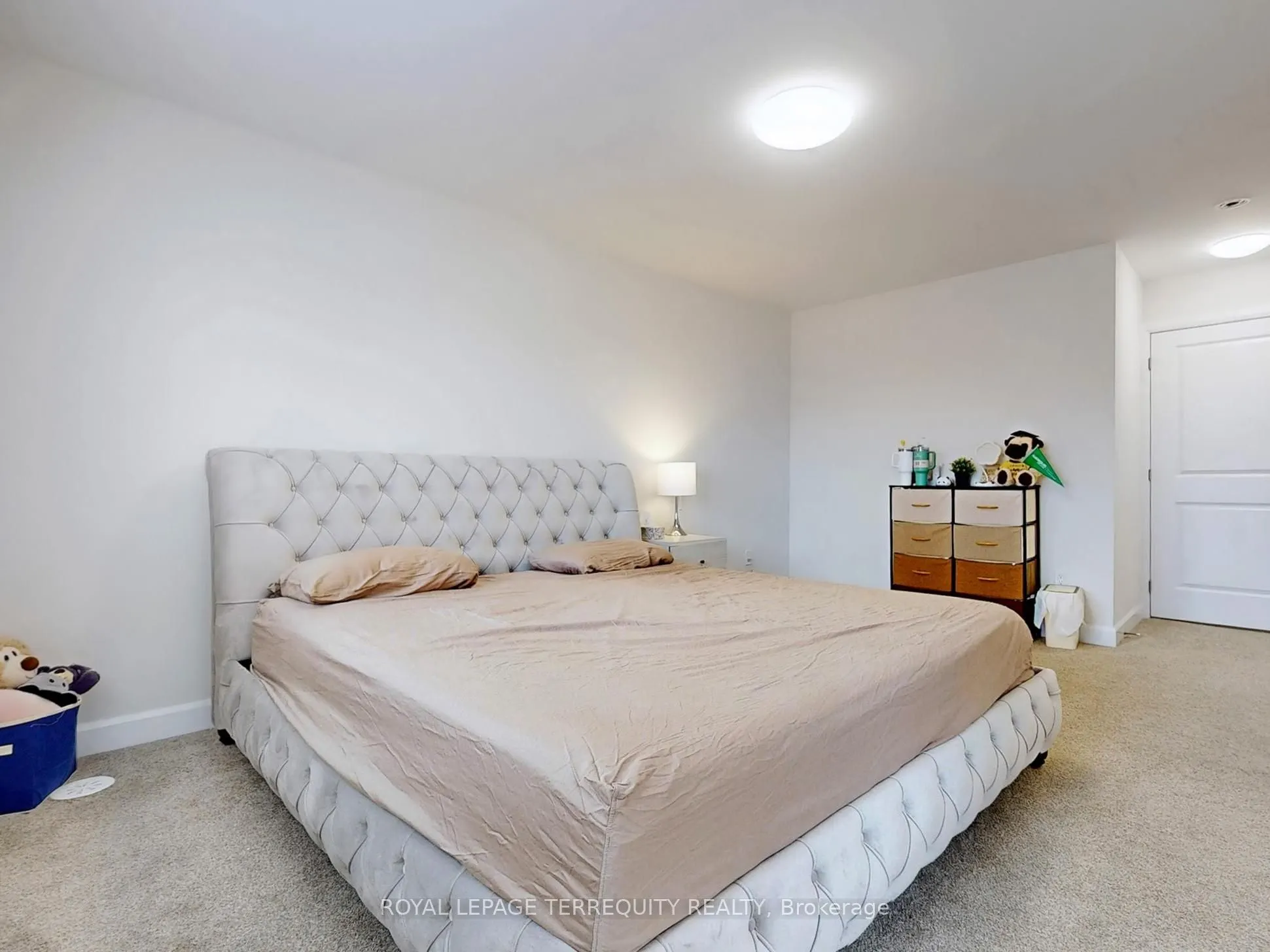 949 Bamford Terrace