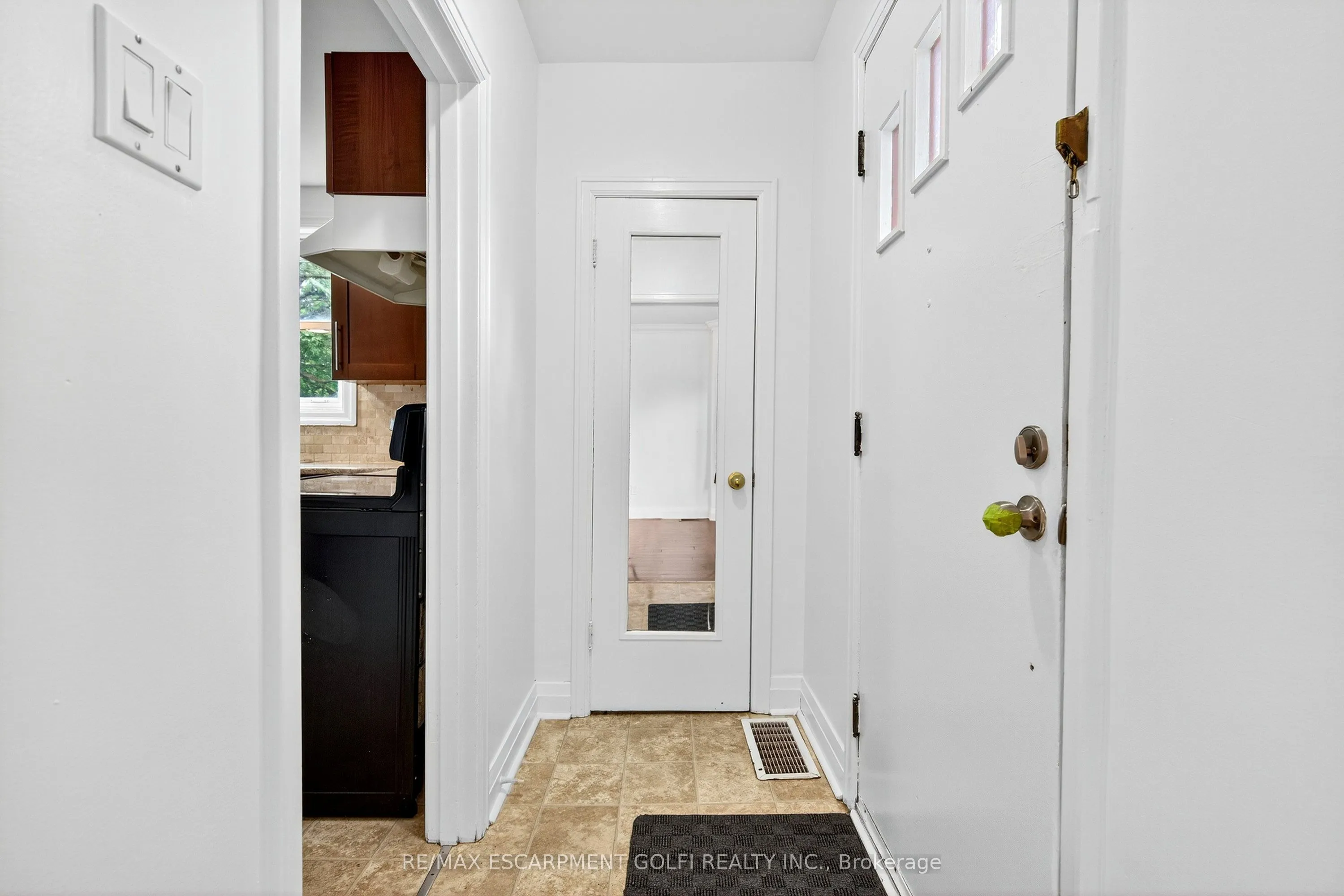 17 West 3RD Street