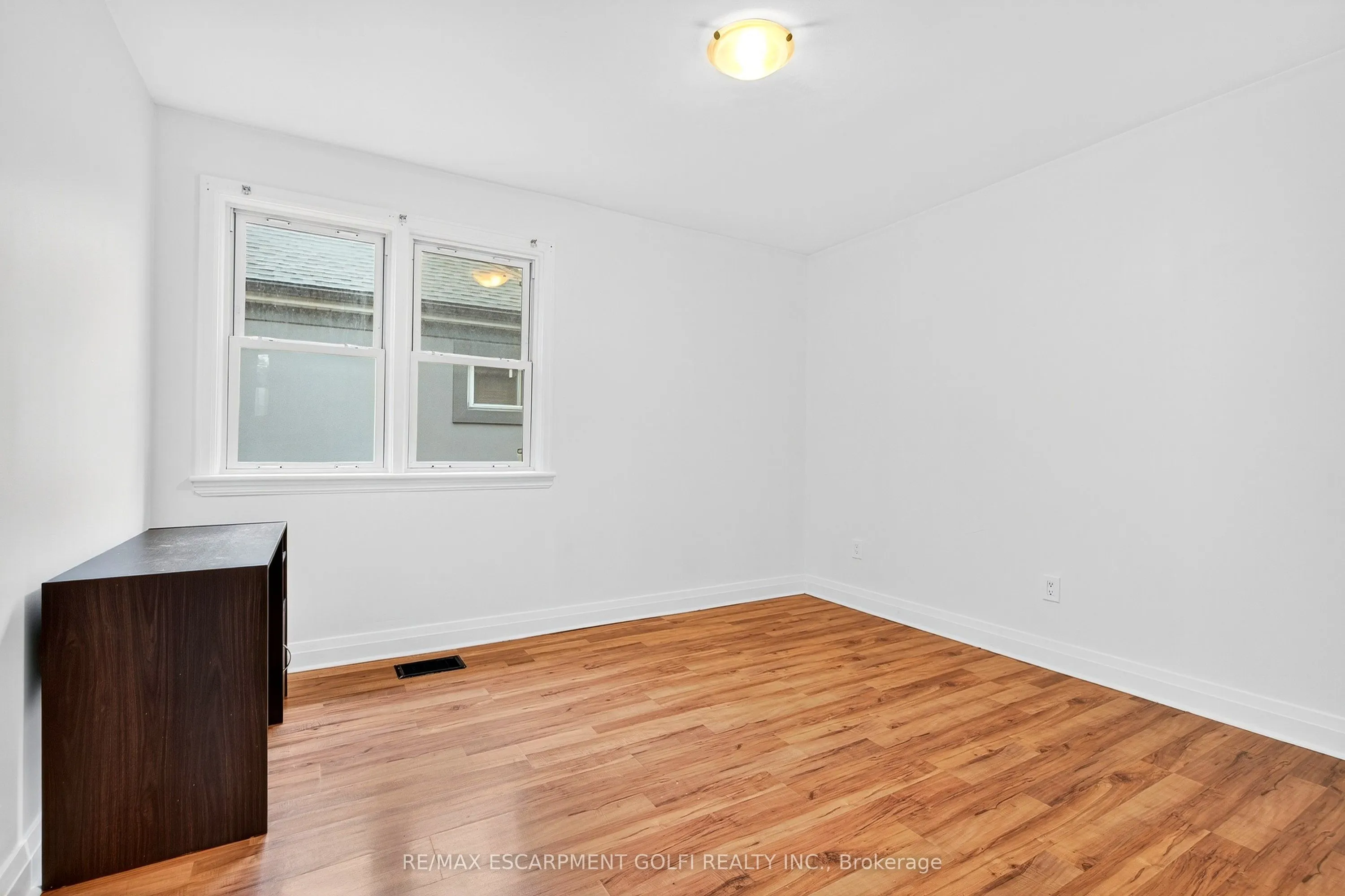 17 West 3RD Street