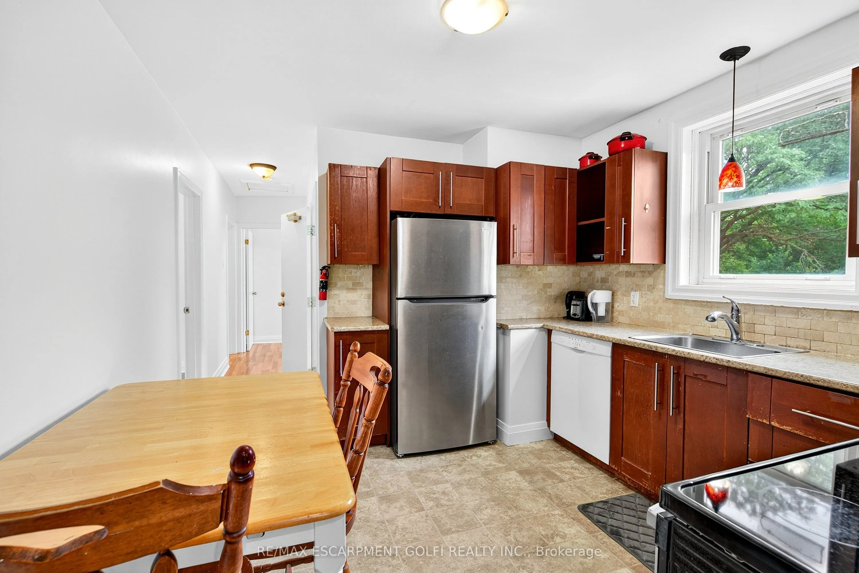 17 West 3RD Street