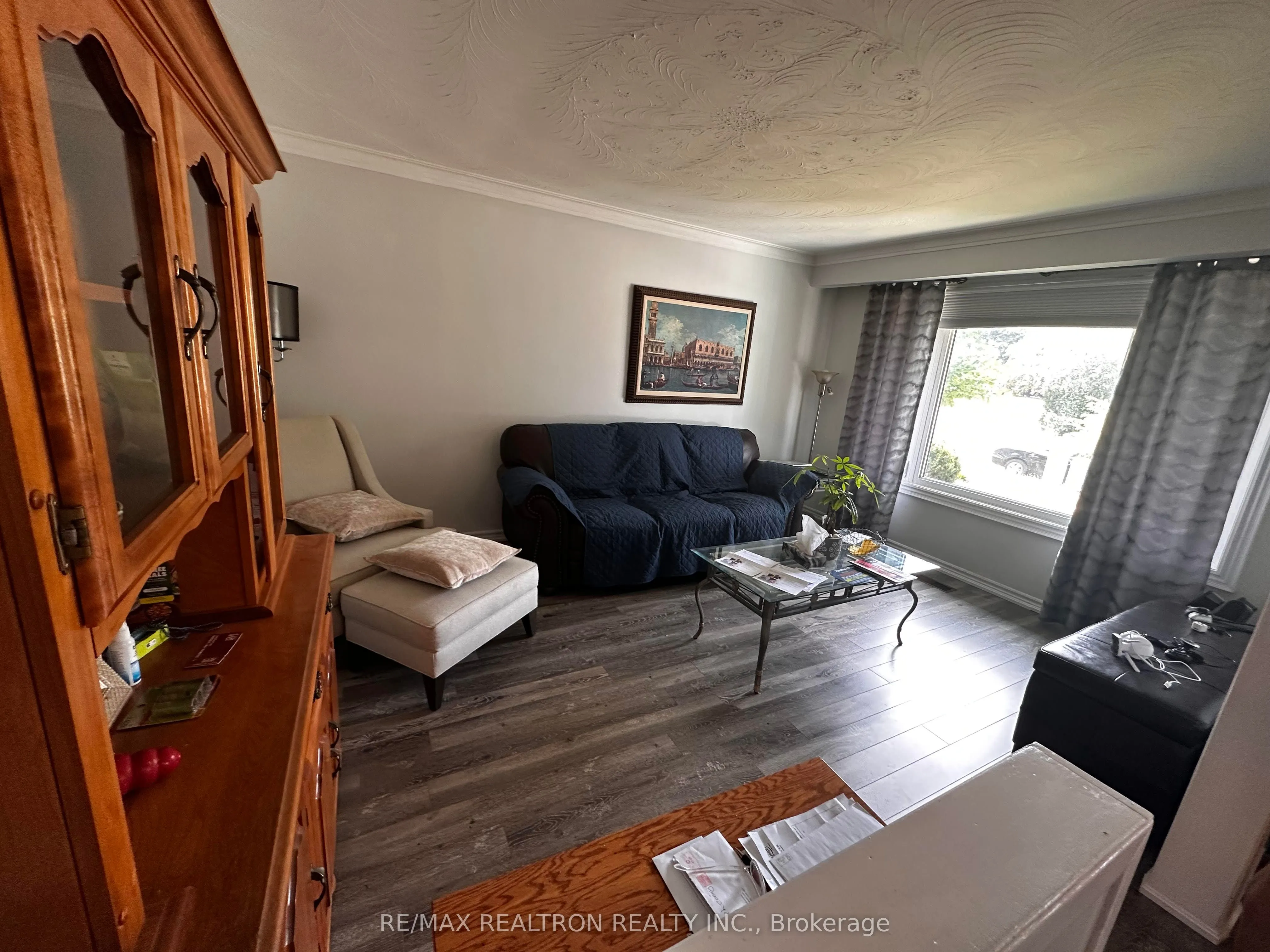 65 Mcilwraith Crescent