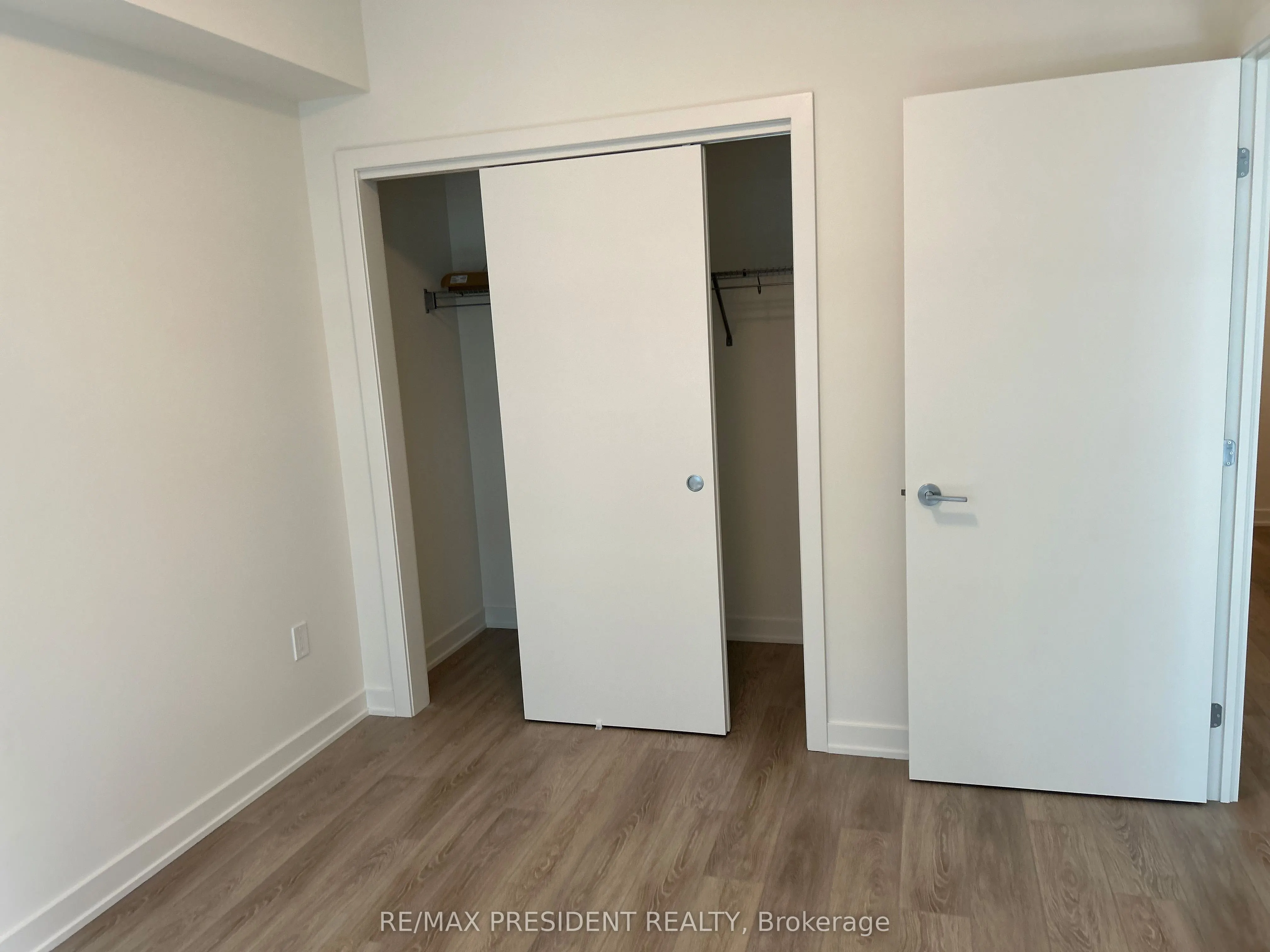 212 King William Street, #1209