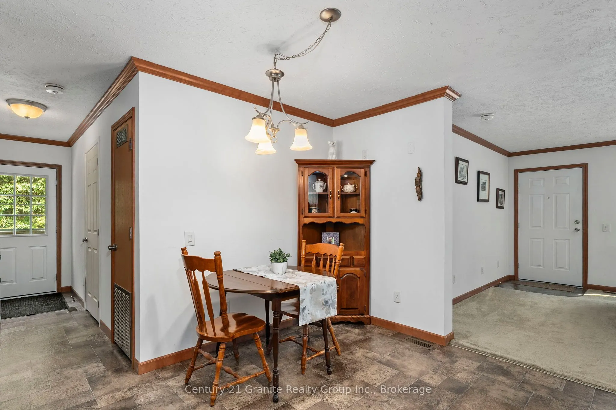 2275 Kennisis Lake Road