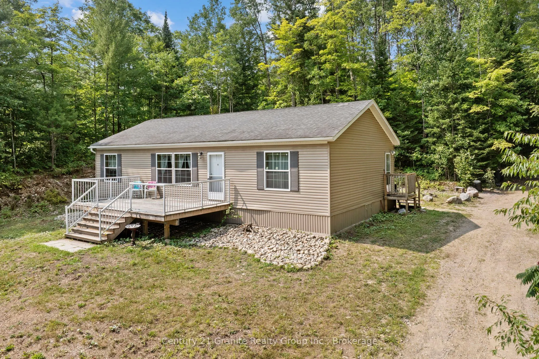 2275 Kennisis Lake Road