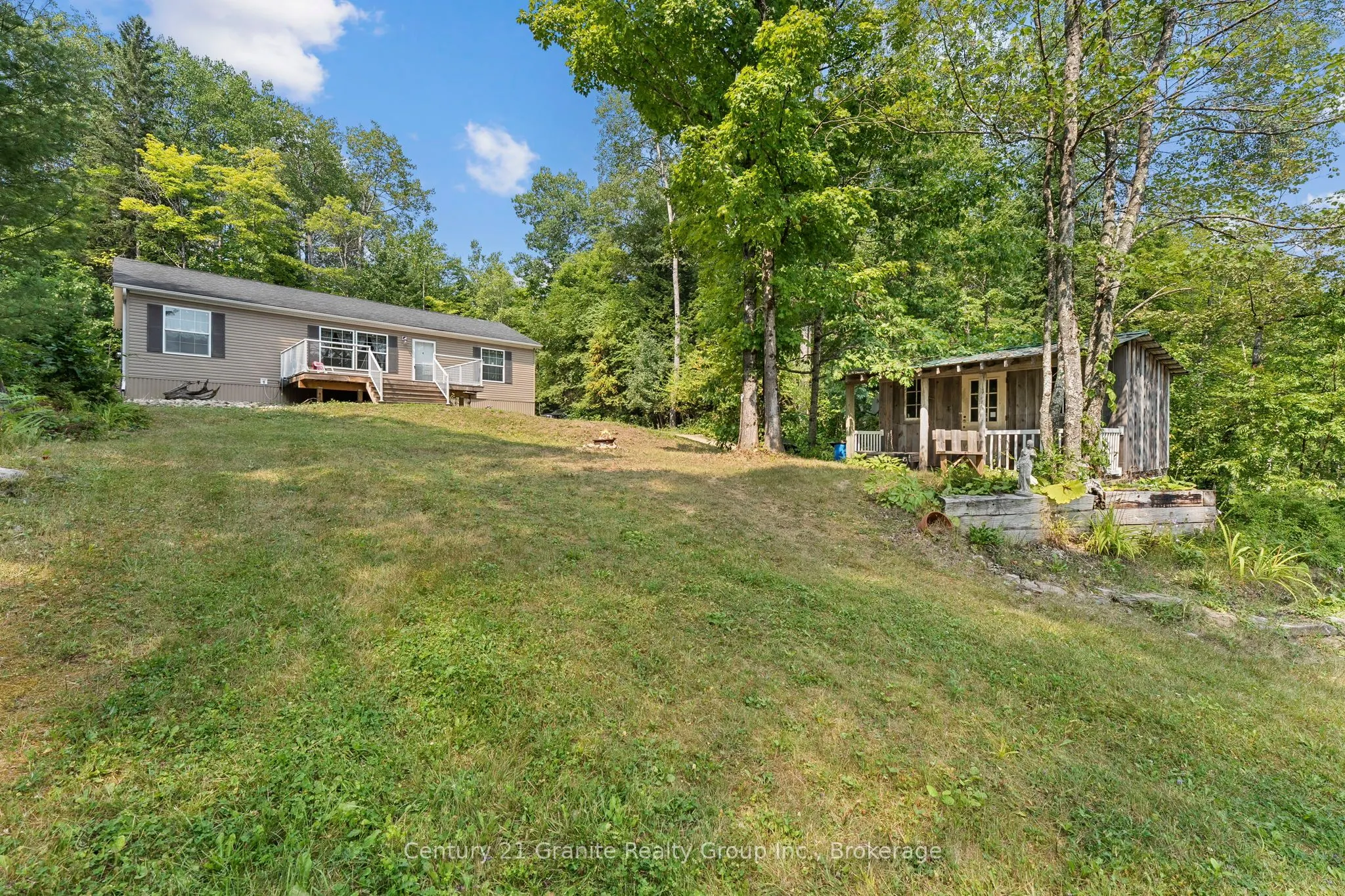 2275 Kennisis Lake Road