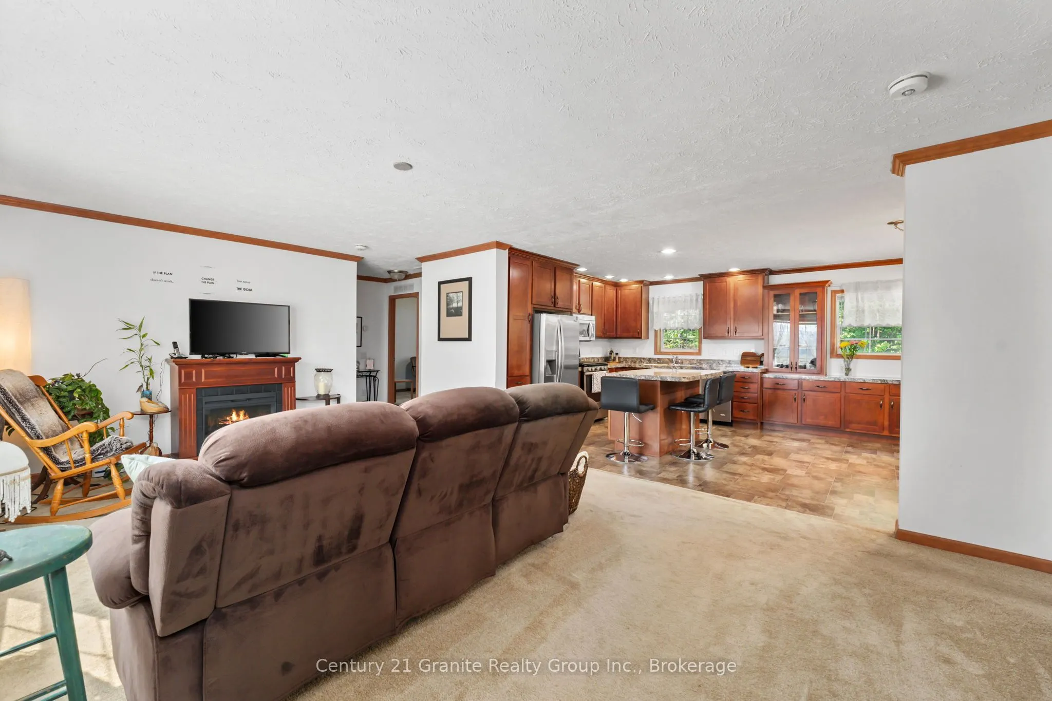 2275 Kennisis Lake Road