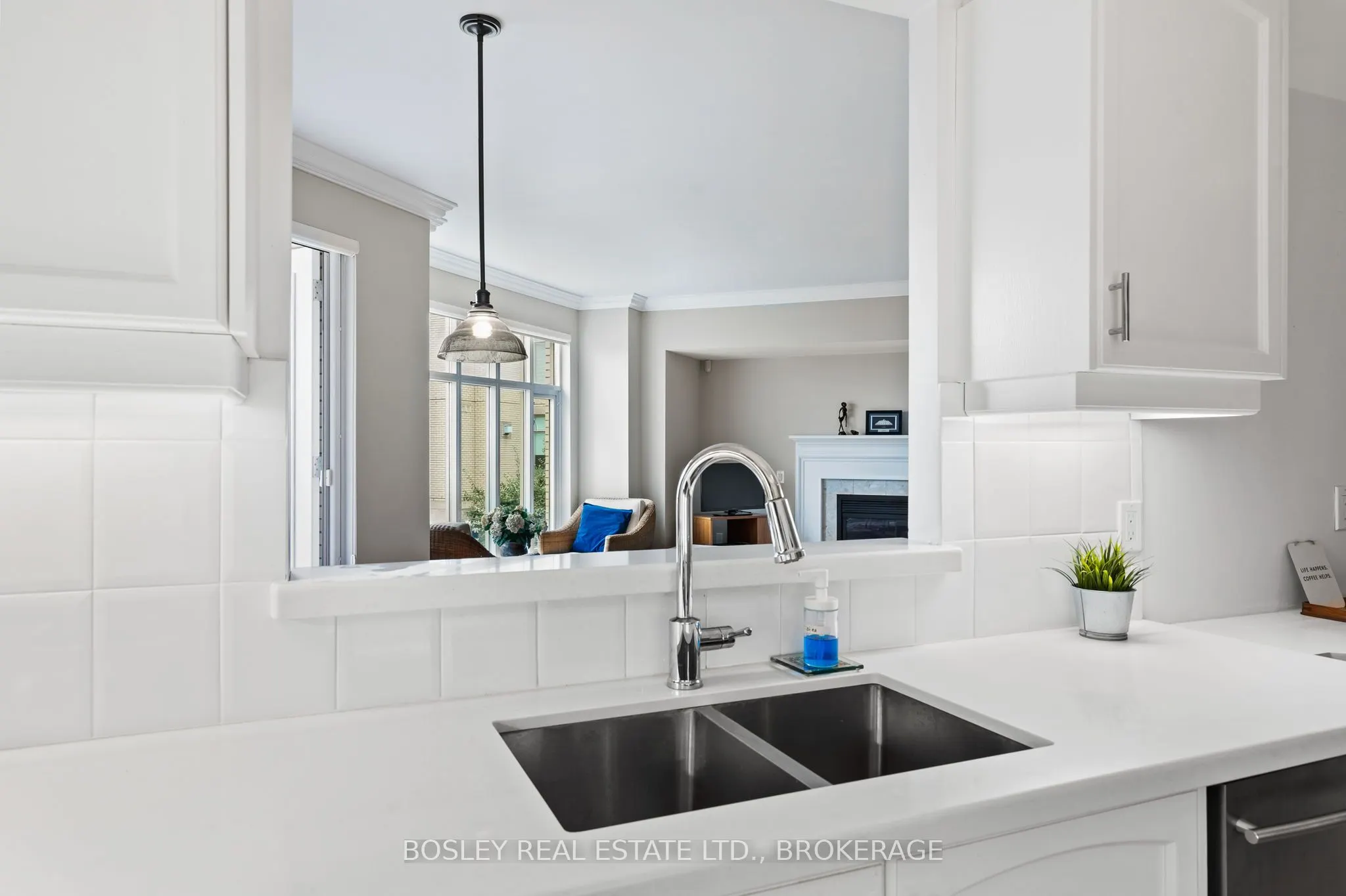 215 Ricardo Street, #205