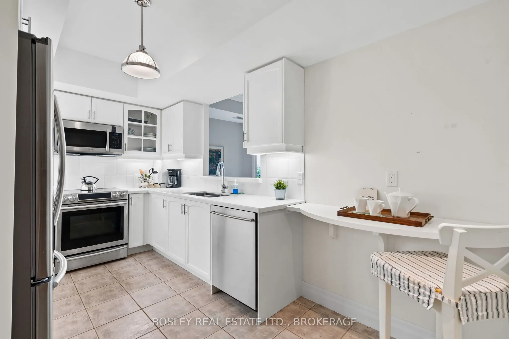 215 Ricardo Street, #205