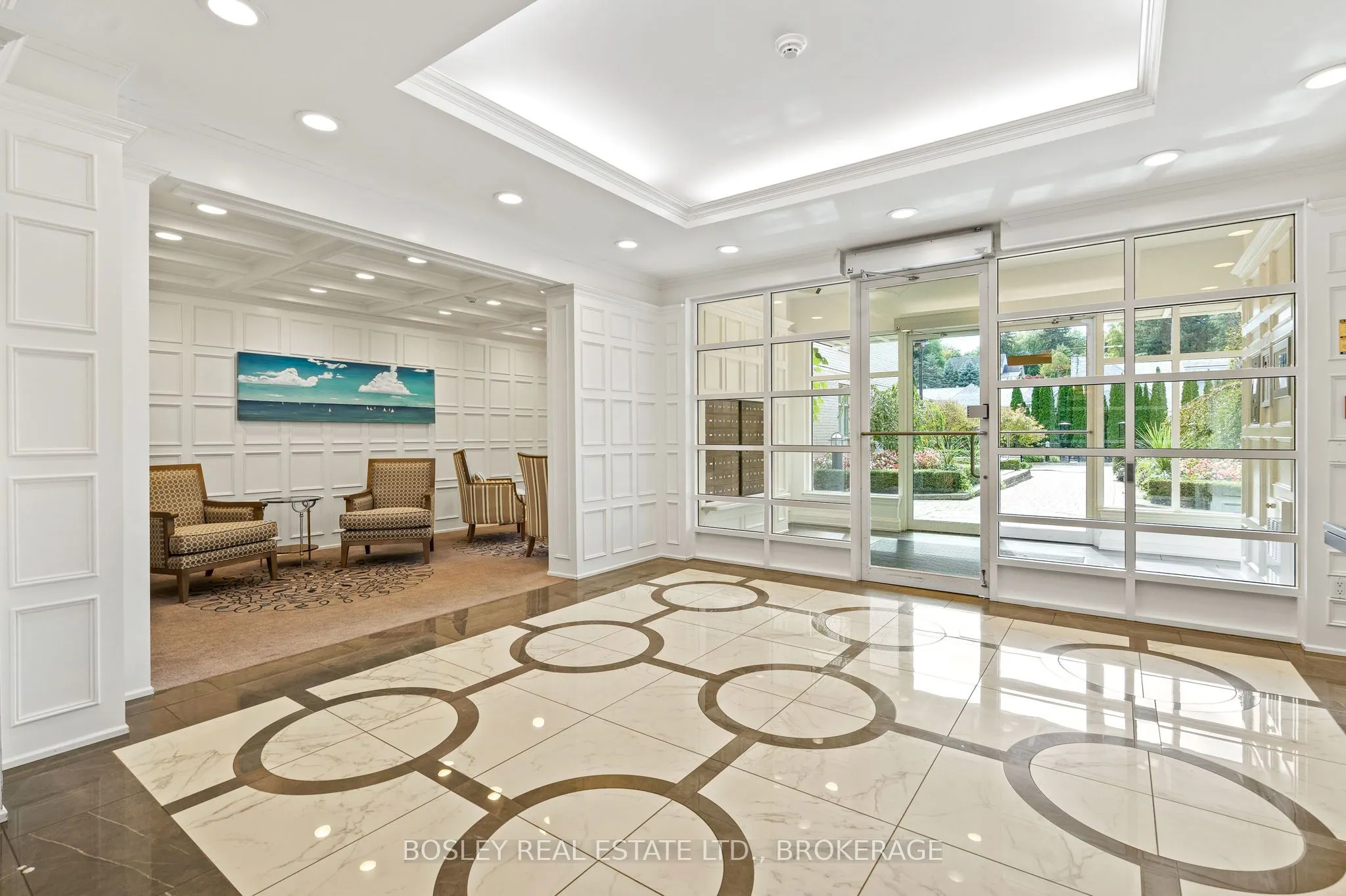215 Ricardo Street, #205
