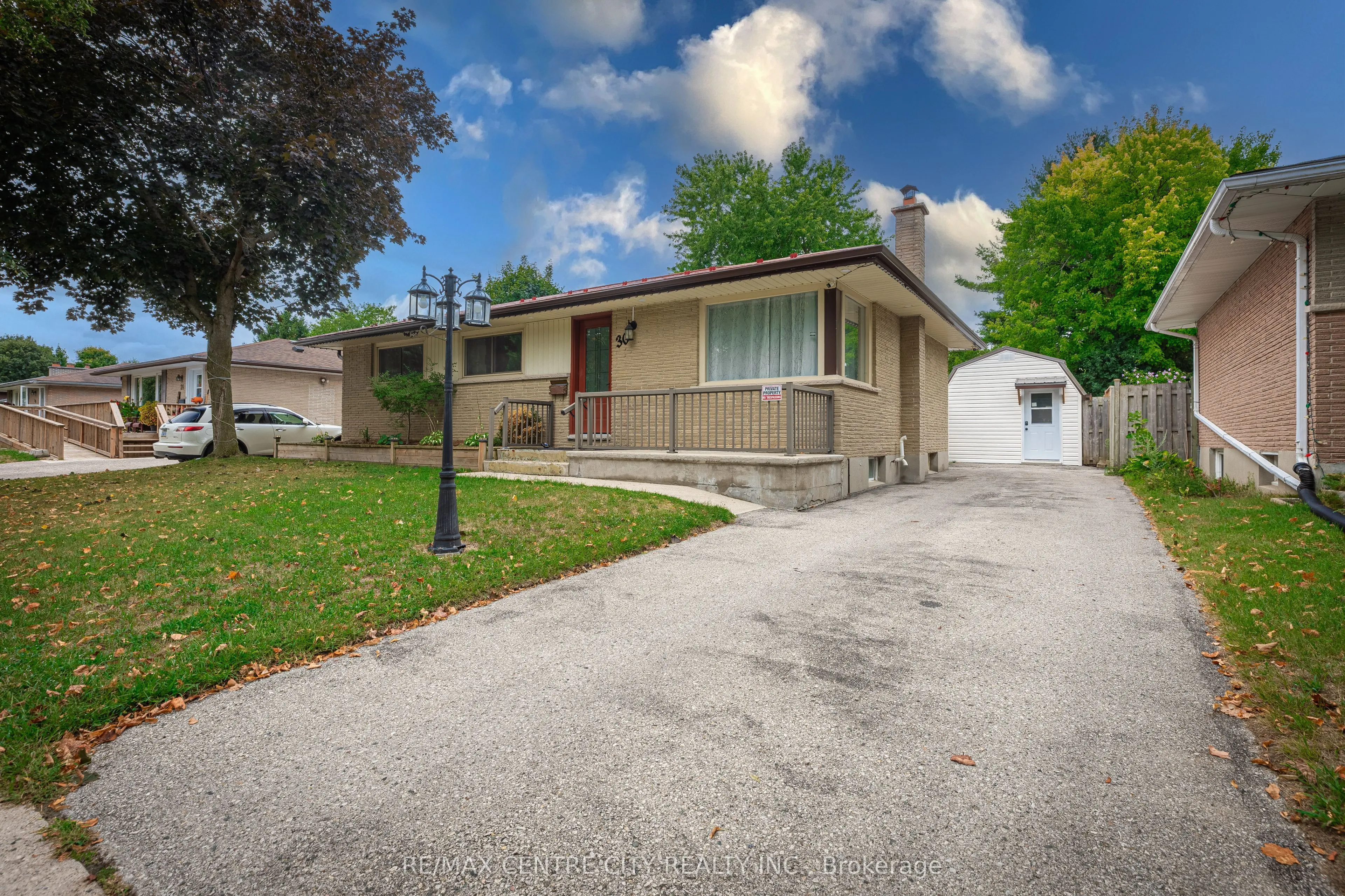 30 Tilipe Road