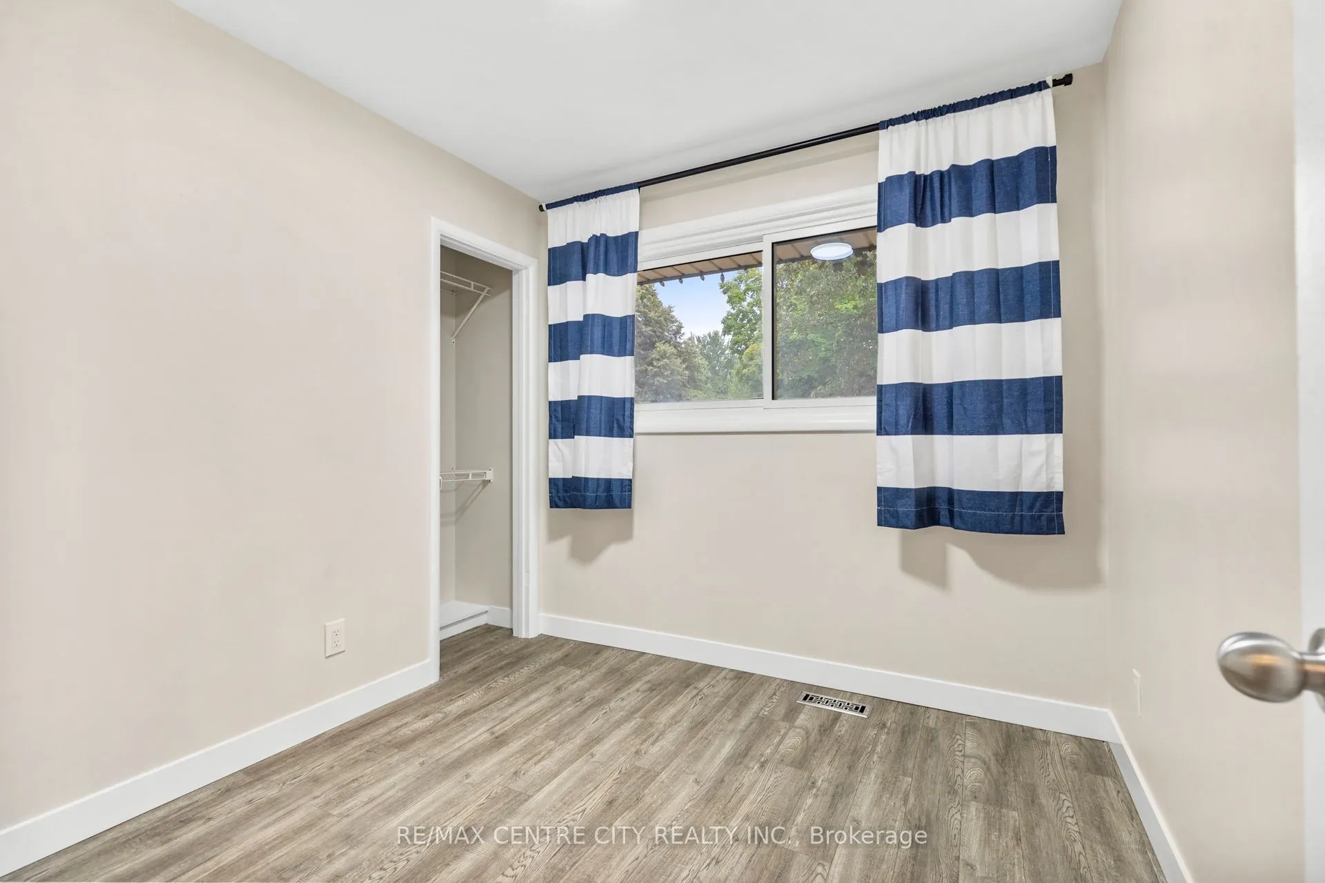 30 Tilipe Road