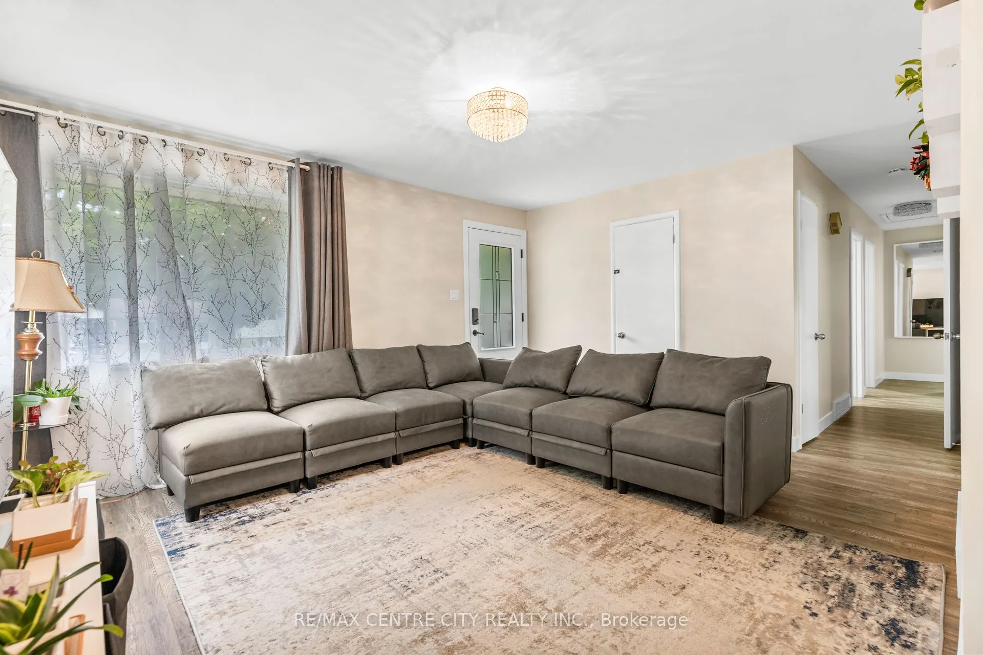 30 Tilipe Road