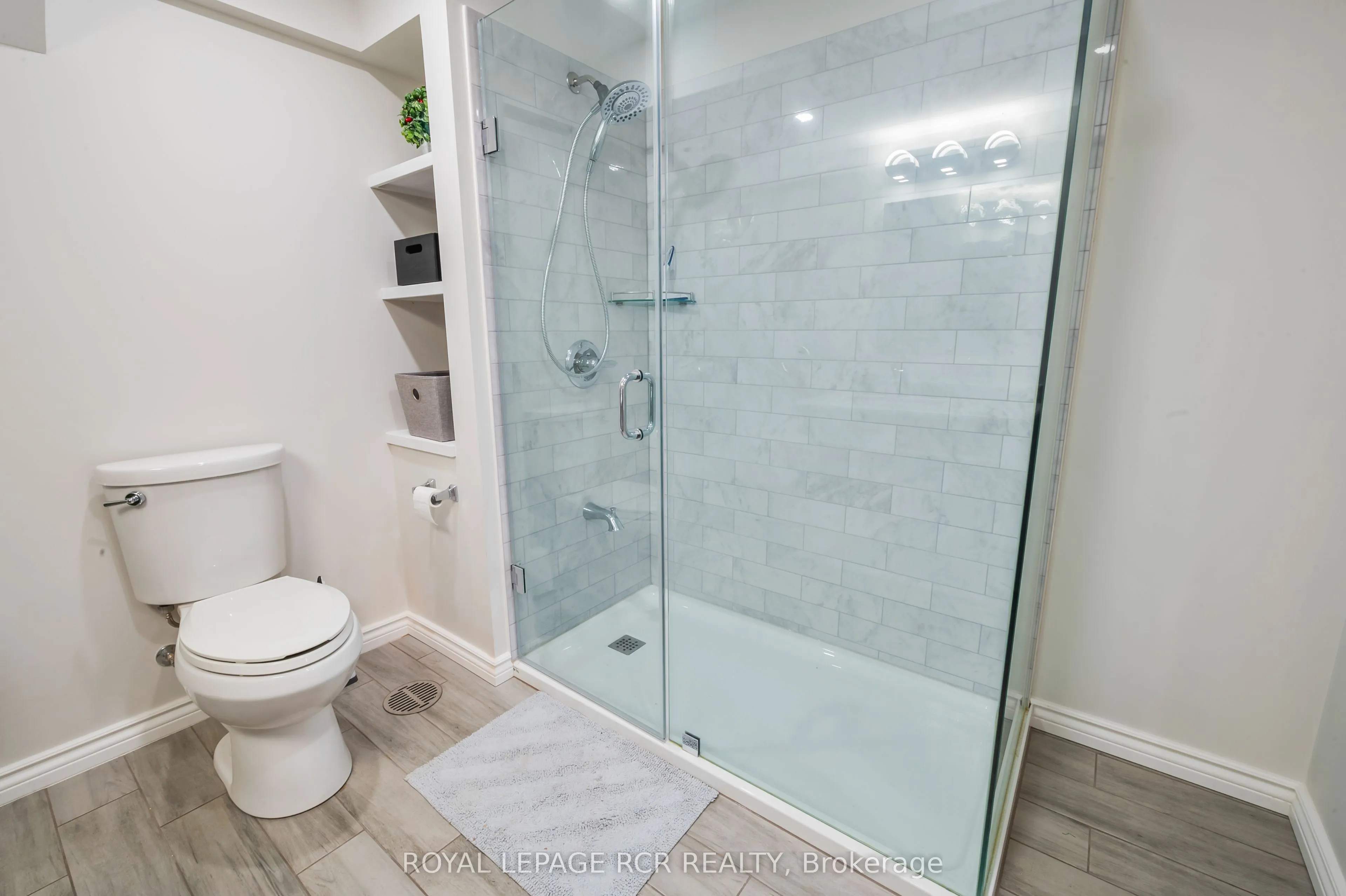 200 Kingfisher Drive, #157