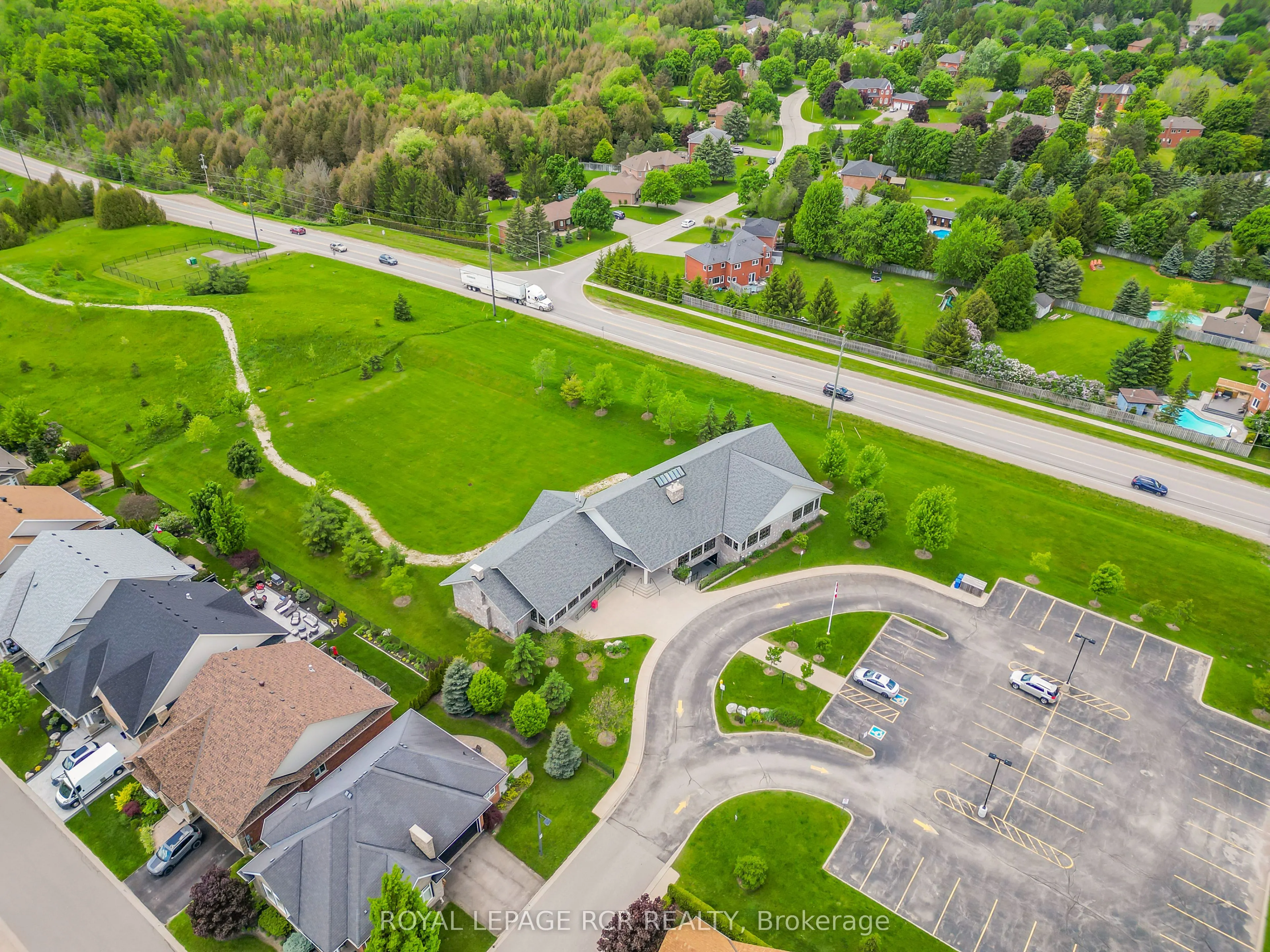 200 Kingfisher Drive, #157
