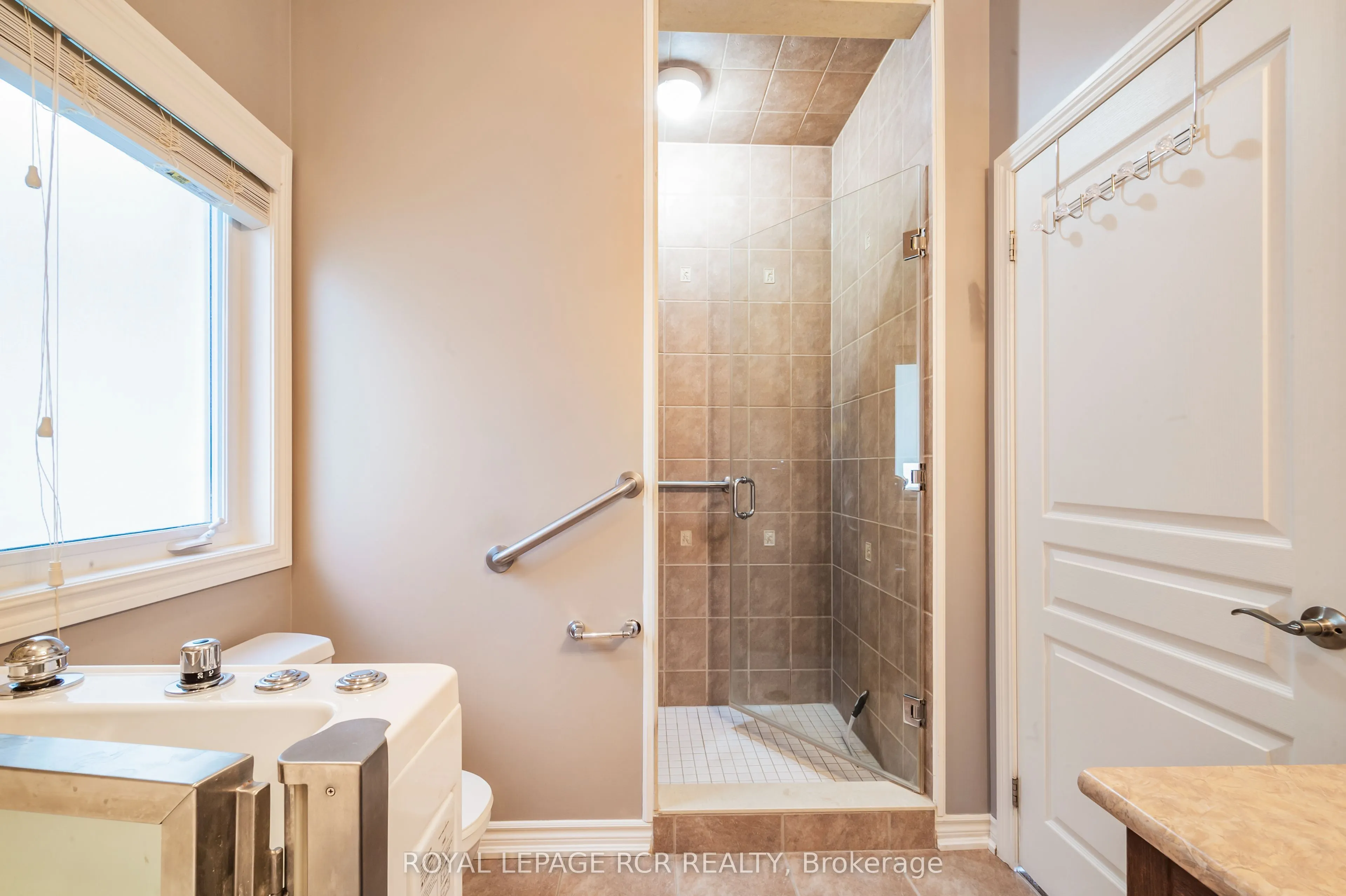 200 Kingfisher Drive, #157
