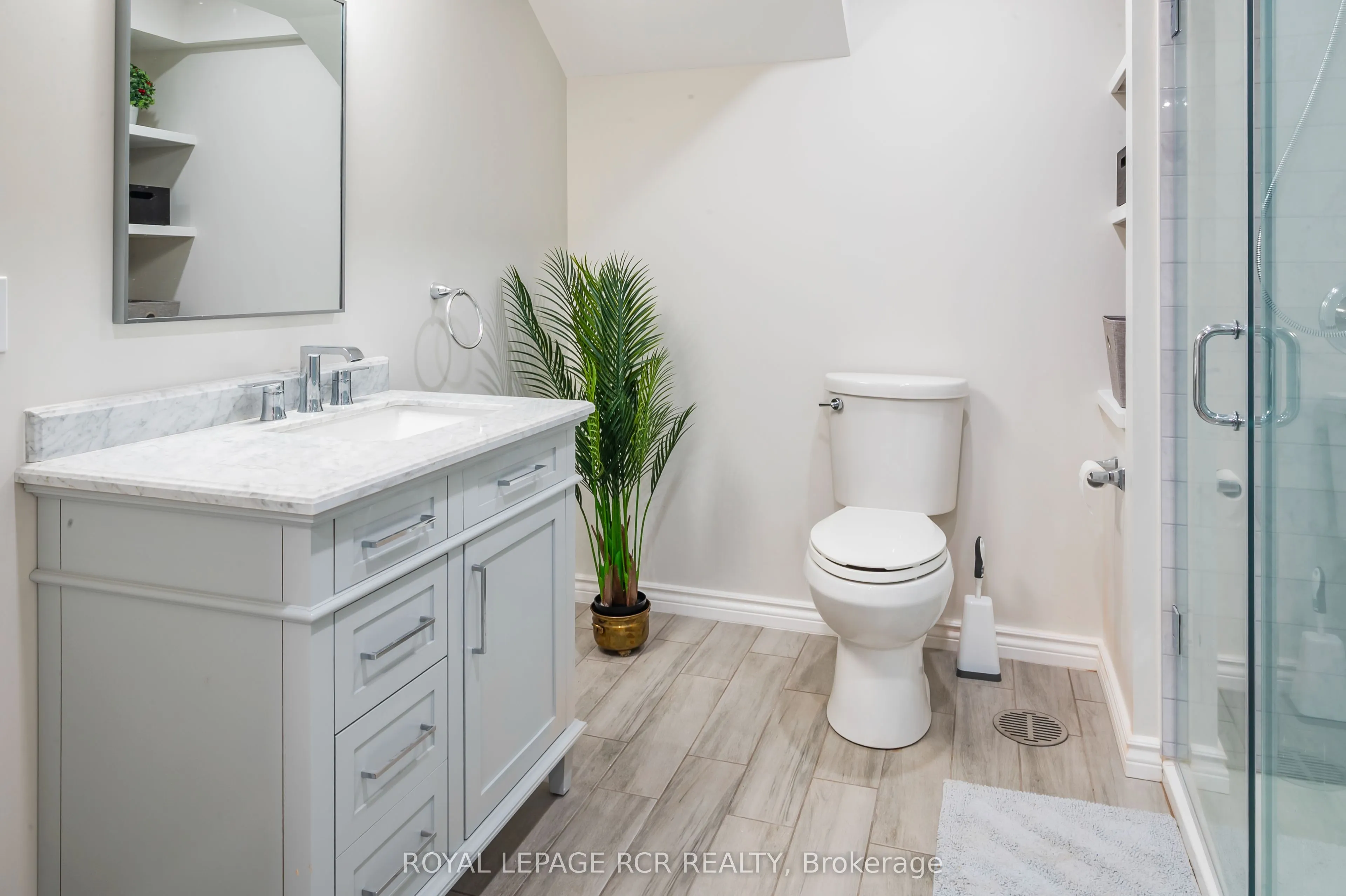 200 Kingfisher Drive, #157