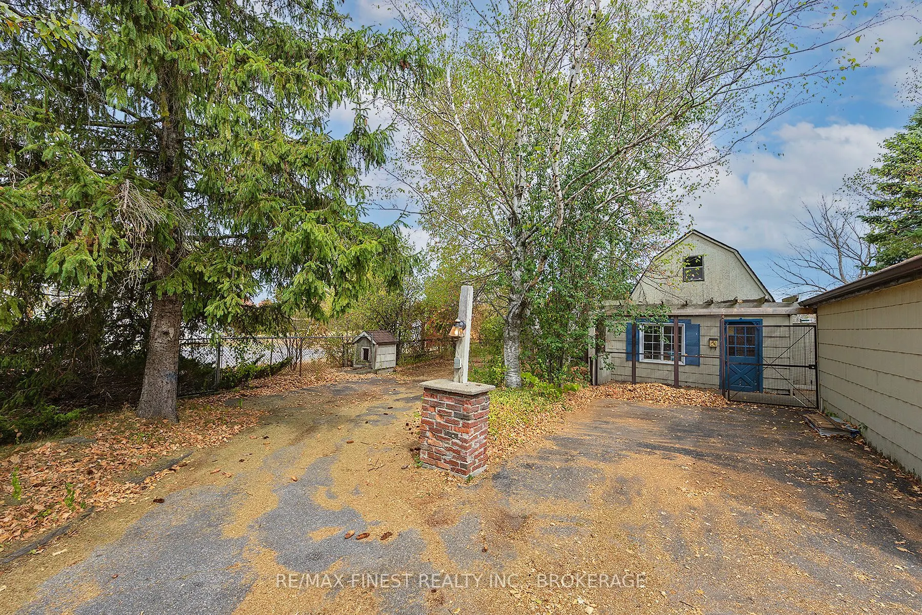 2204 Unity Road