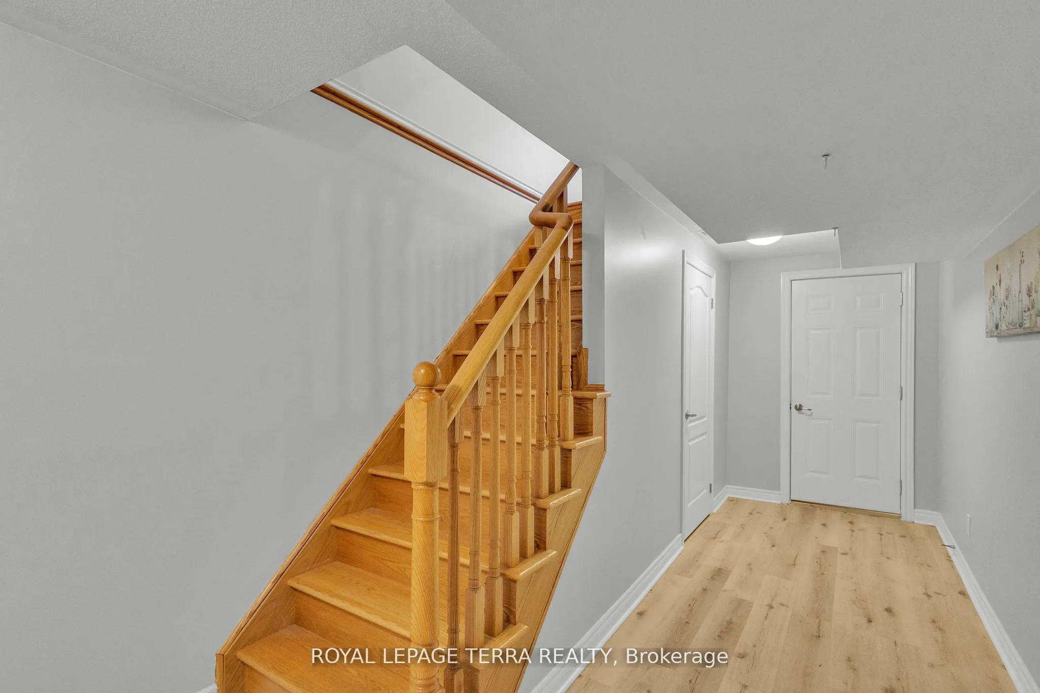 584 Pinery Trail