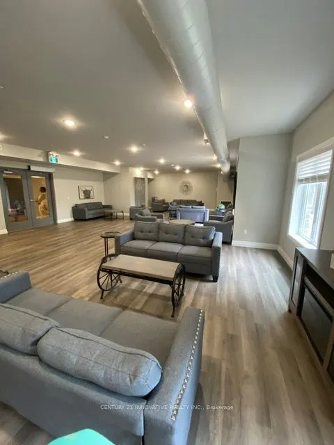501 Frontenac Street, #313