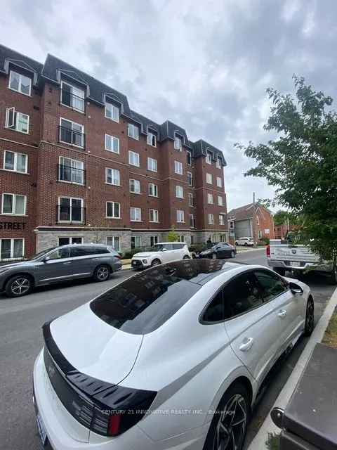 501 Frontenac Street, #313