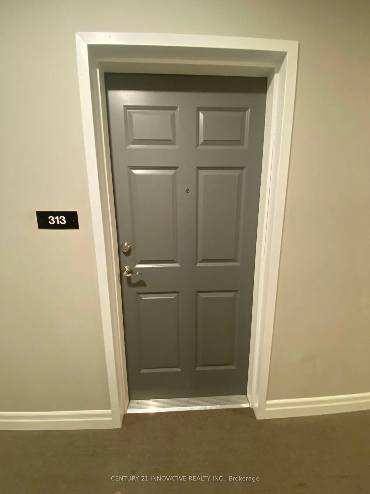 501 Frontenac Street, #313