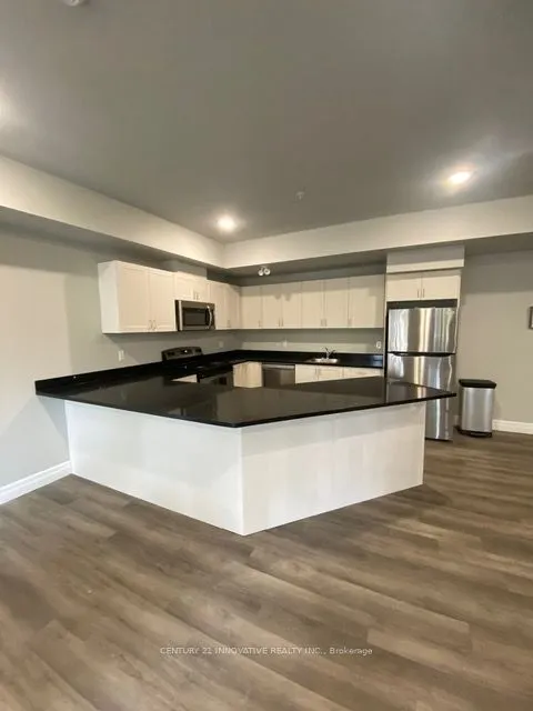 501 Frontenac Street, #313