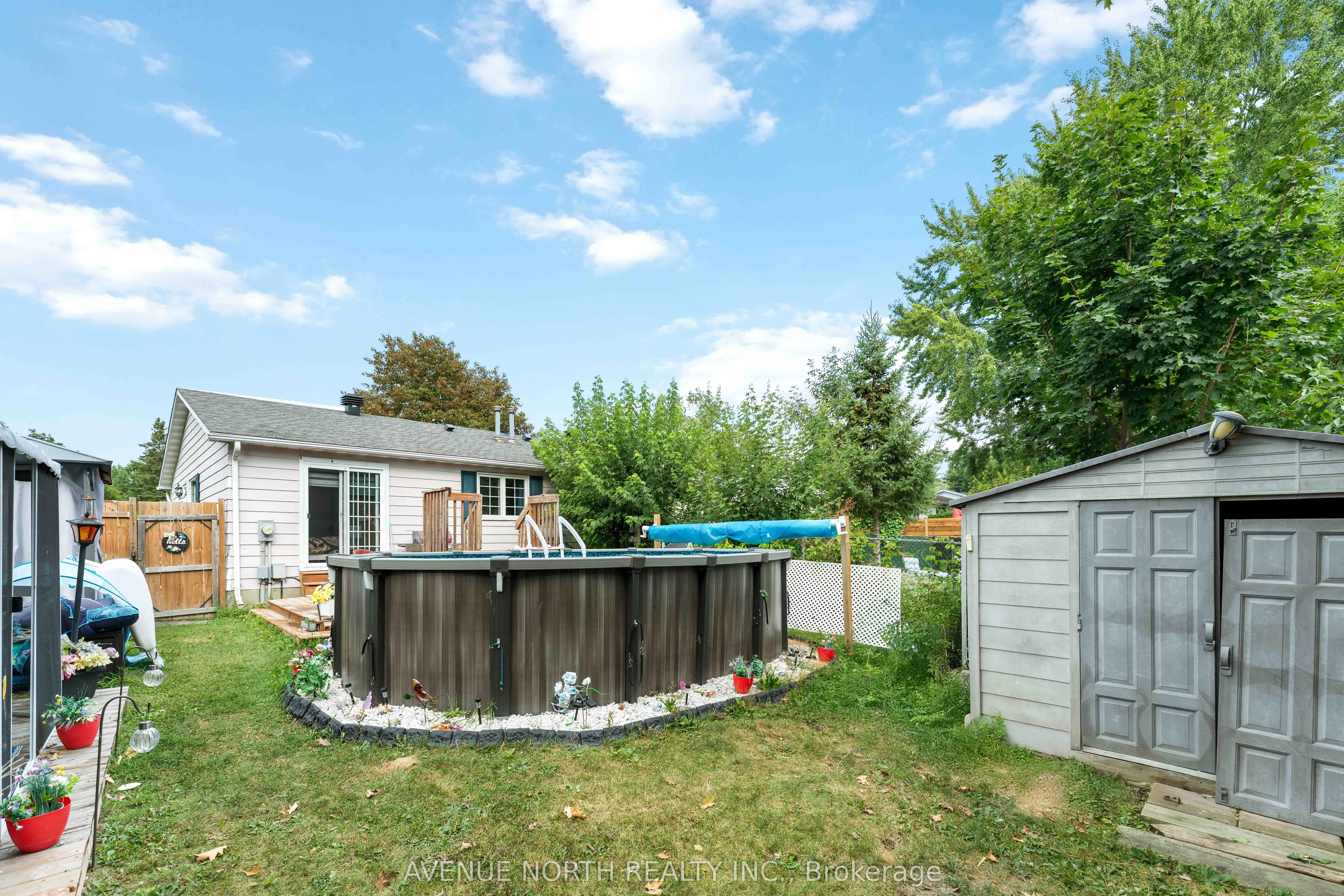 39 Ballantrae Way