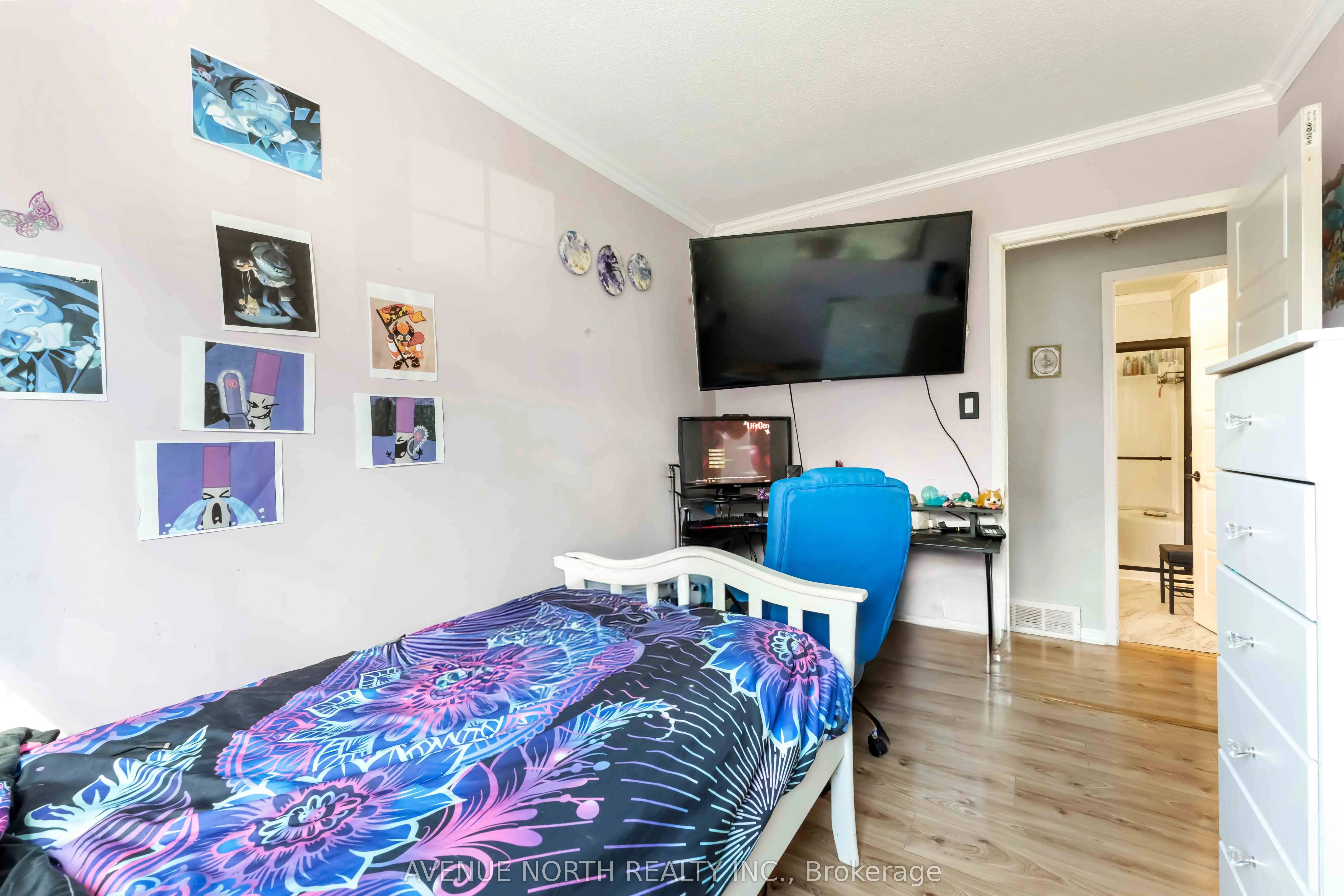39 Ballantrae Way