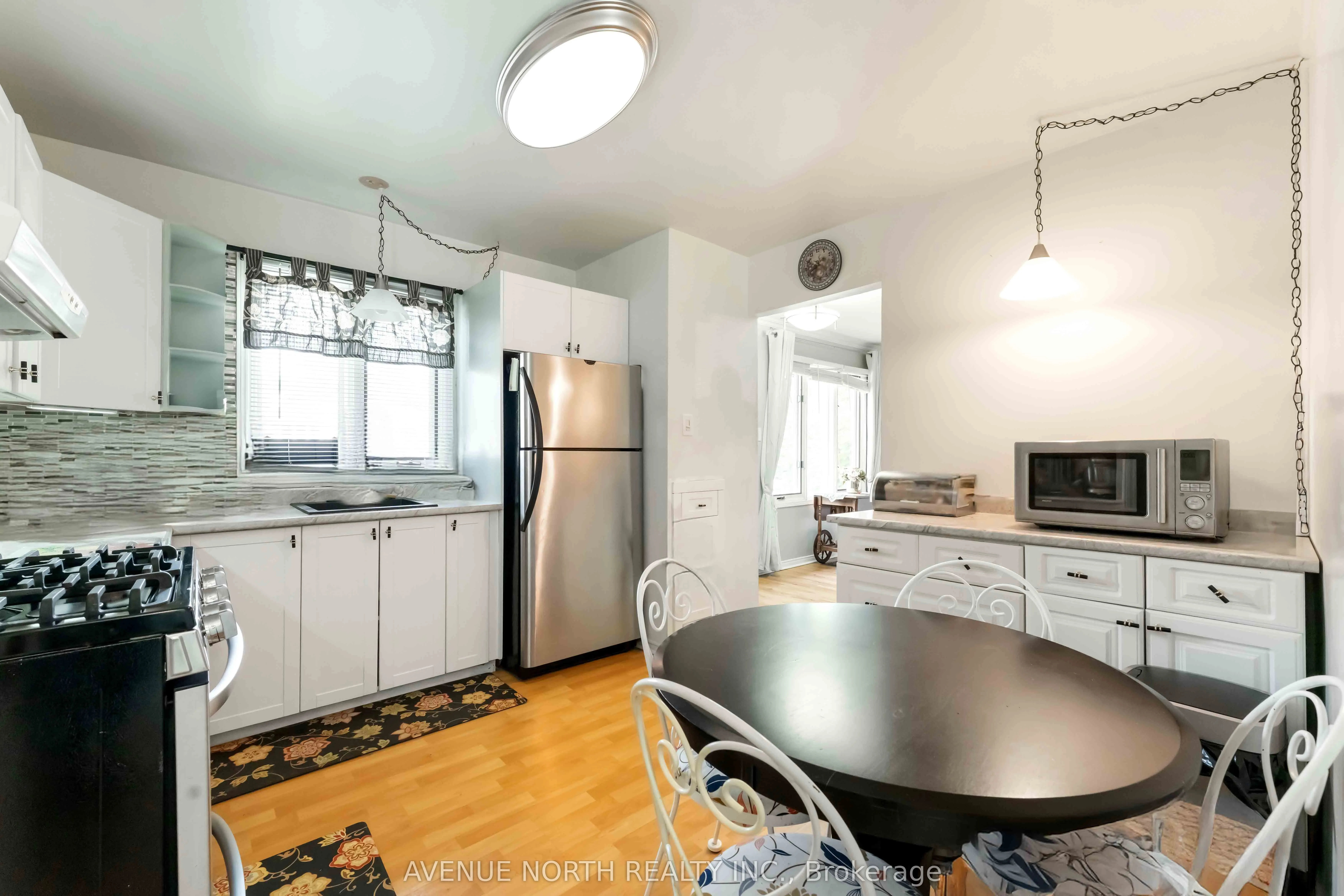 39 Ballantrae Way