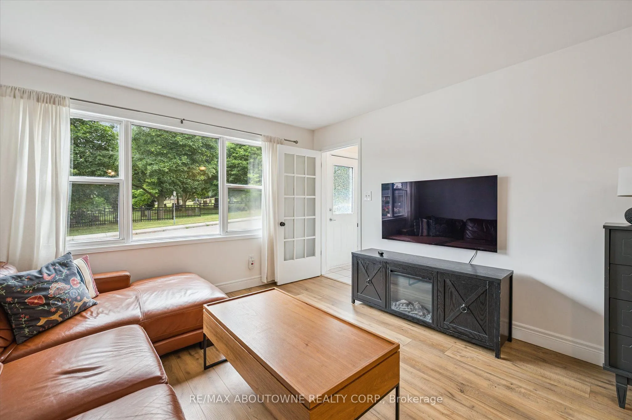 216 Bell Avenue