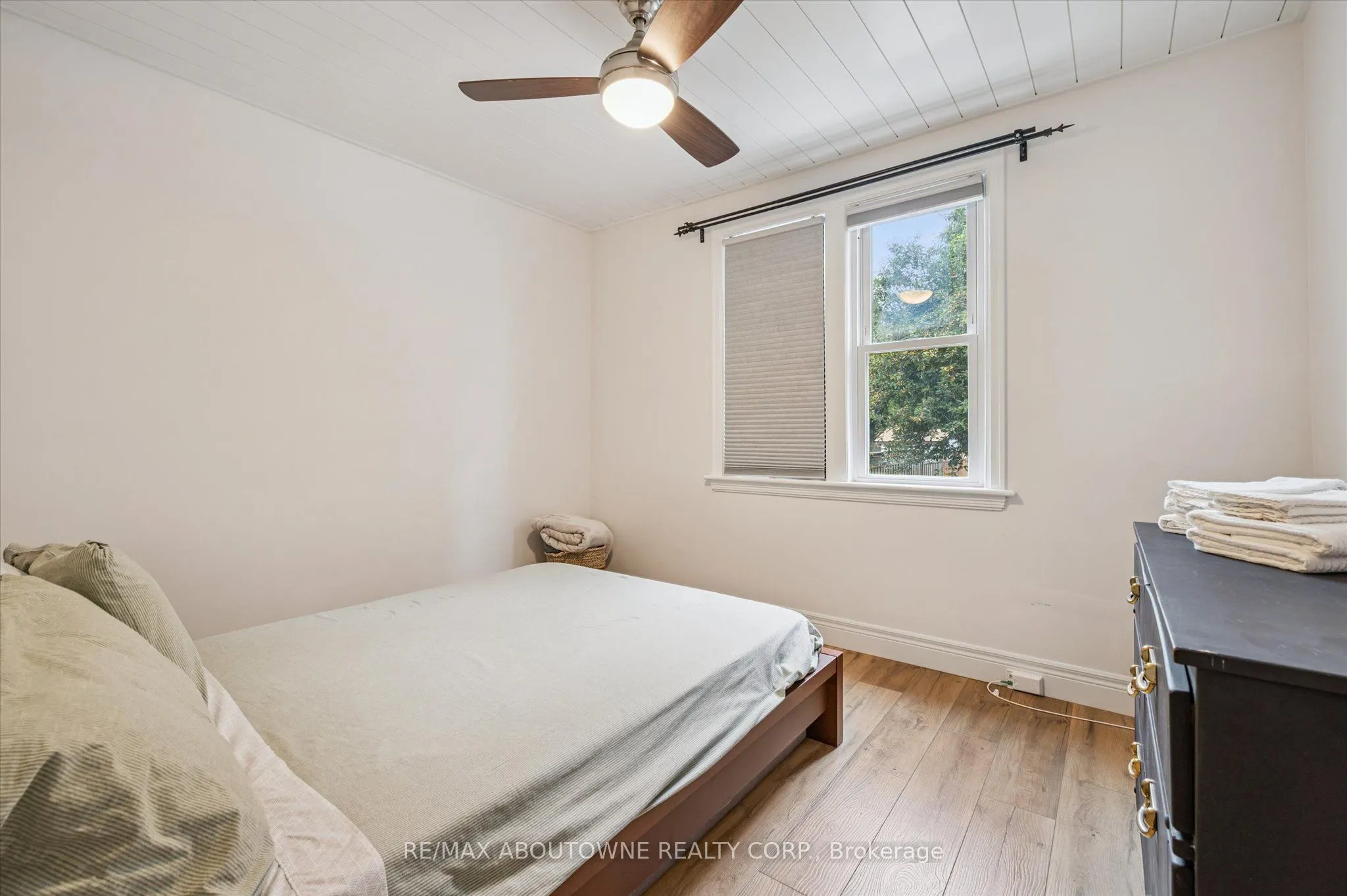 216 Bell Avenue