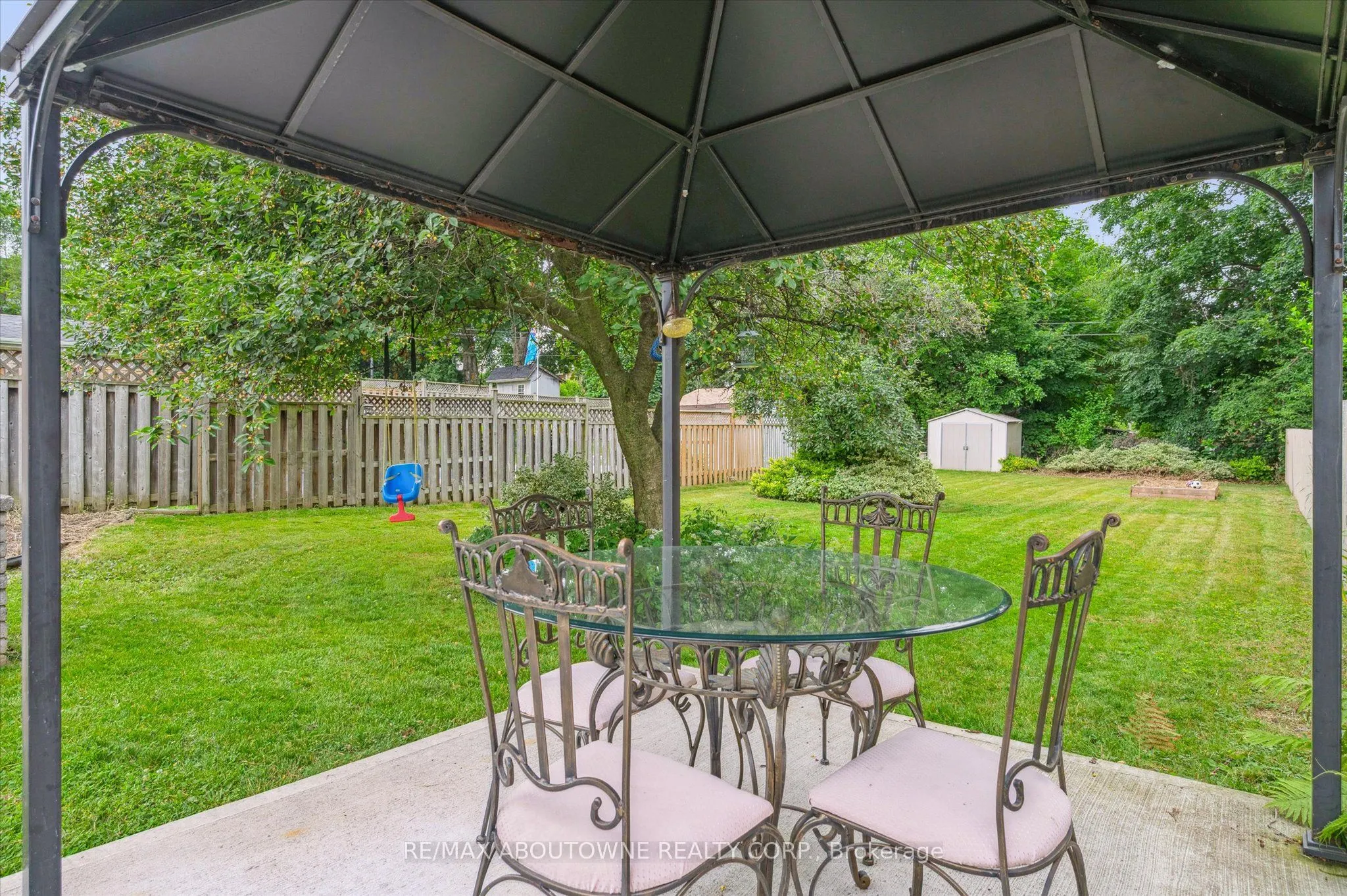 216 Bell Avenue