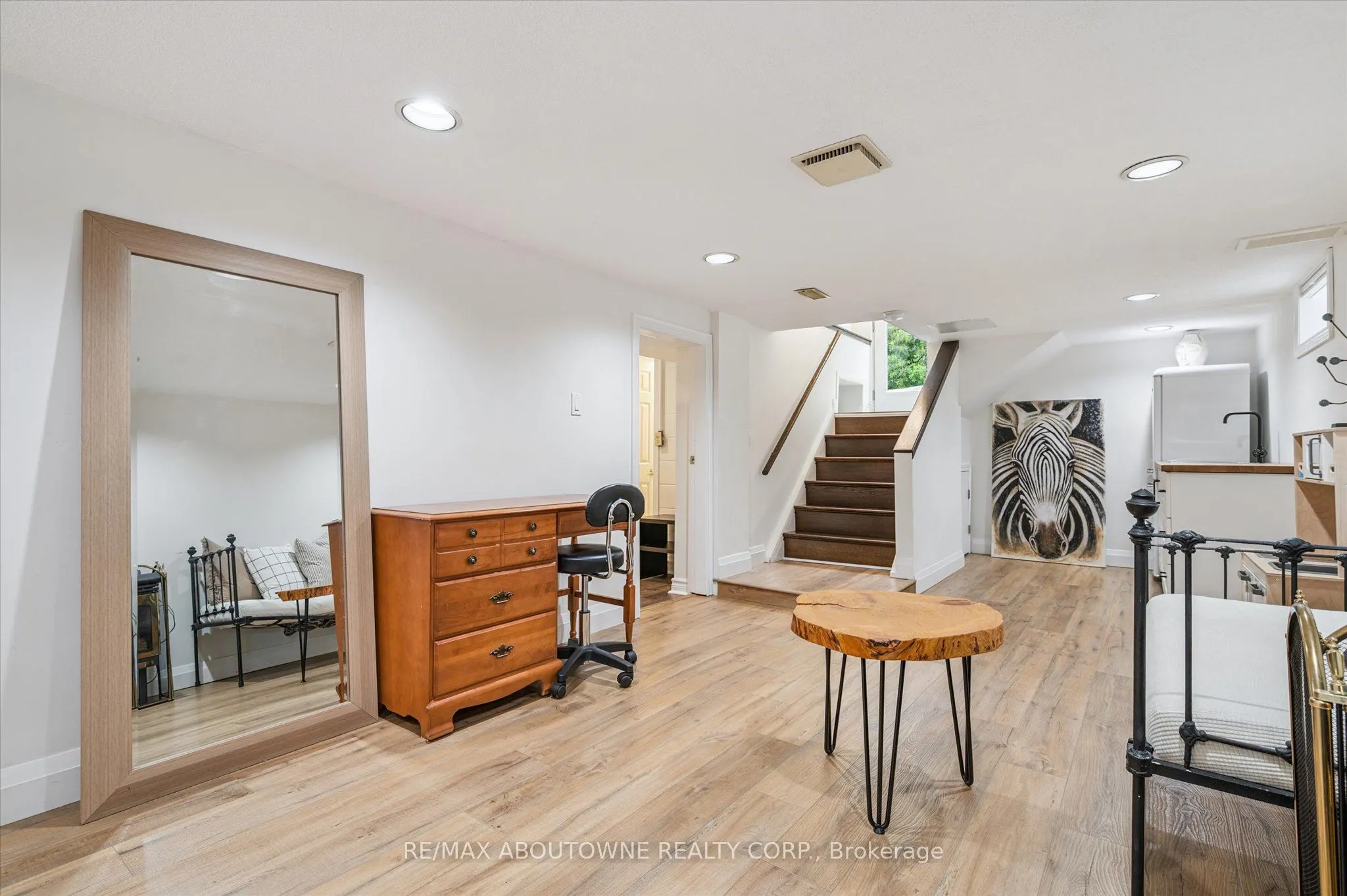 216 Bell Avenue