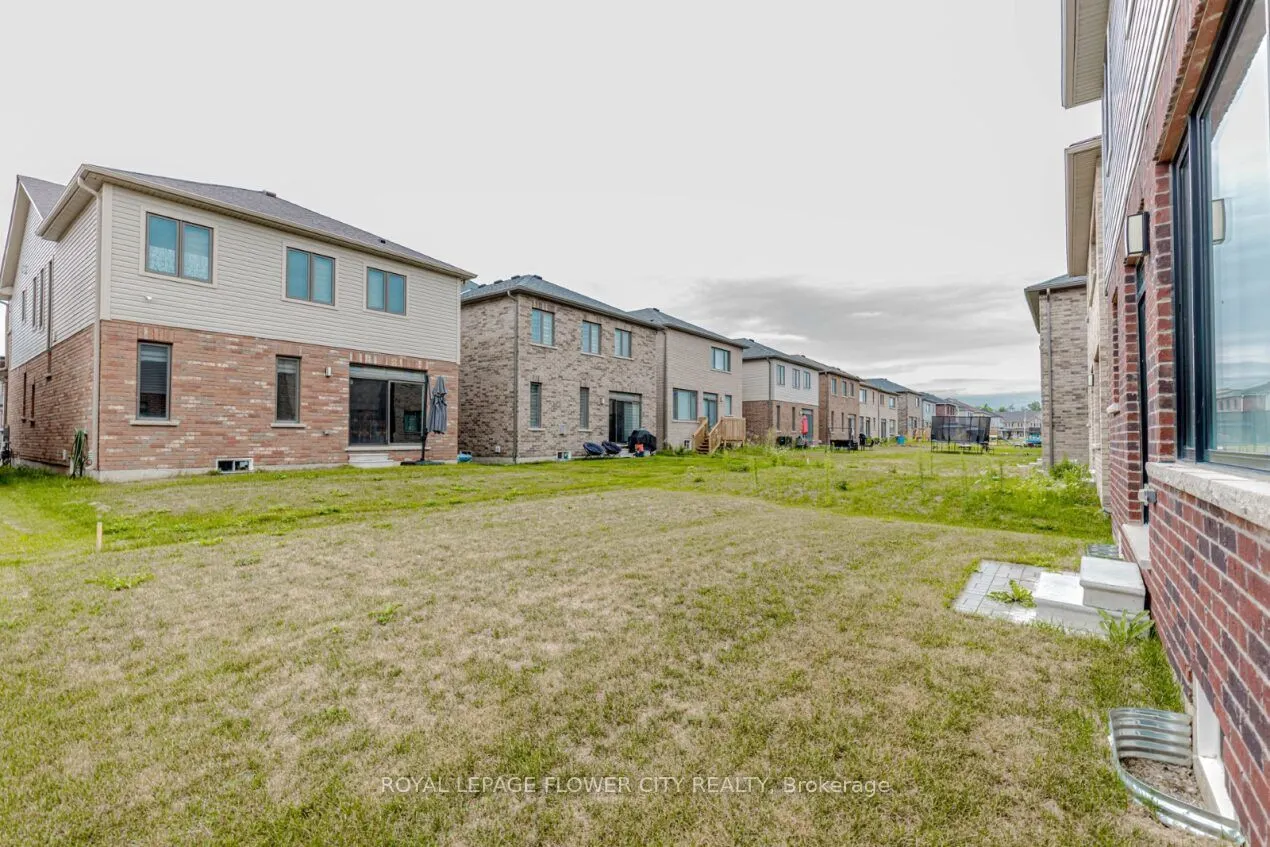 14 Prince Phillip Boulevard