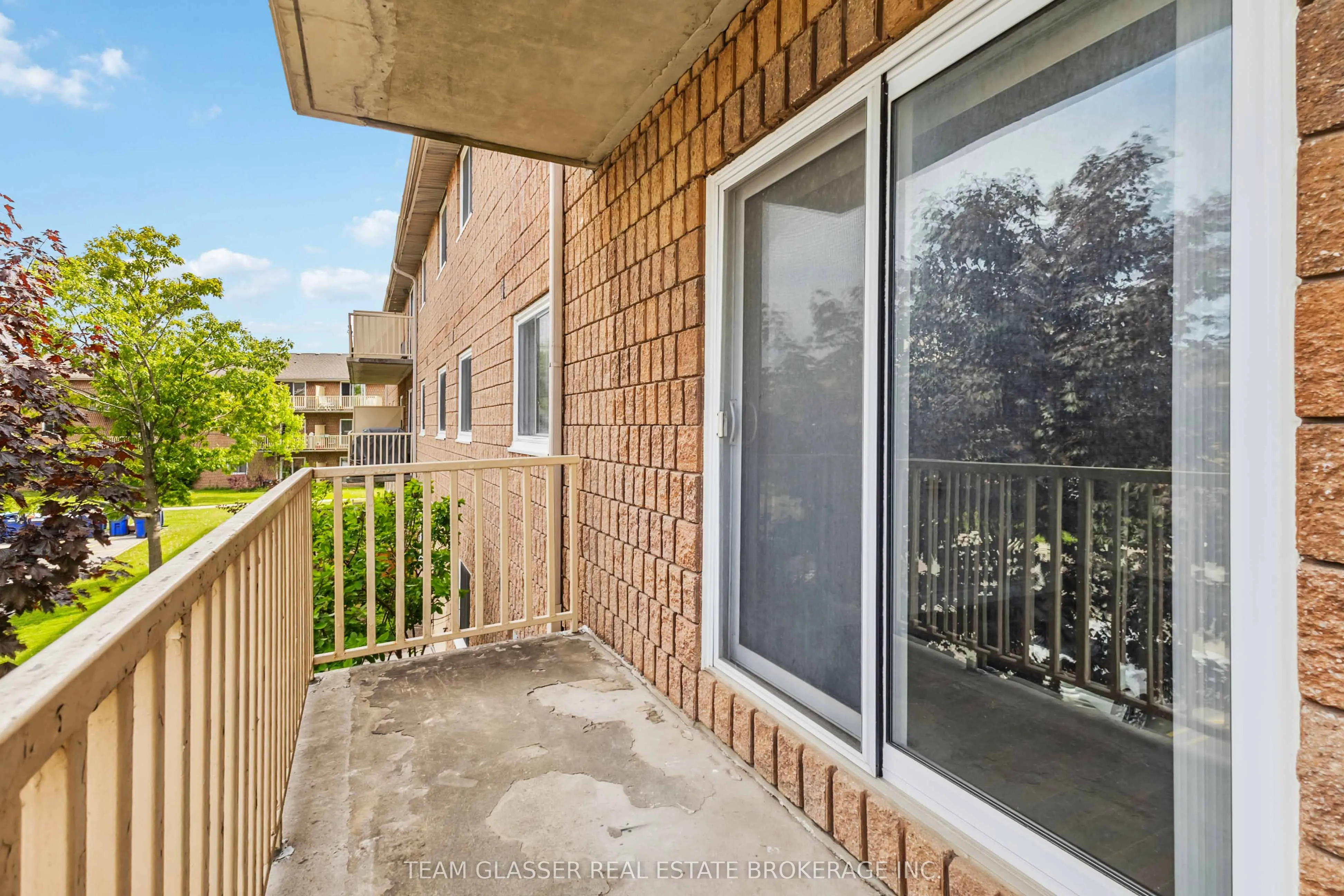 1590 Ernest Avenue, #201