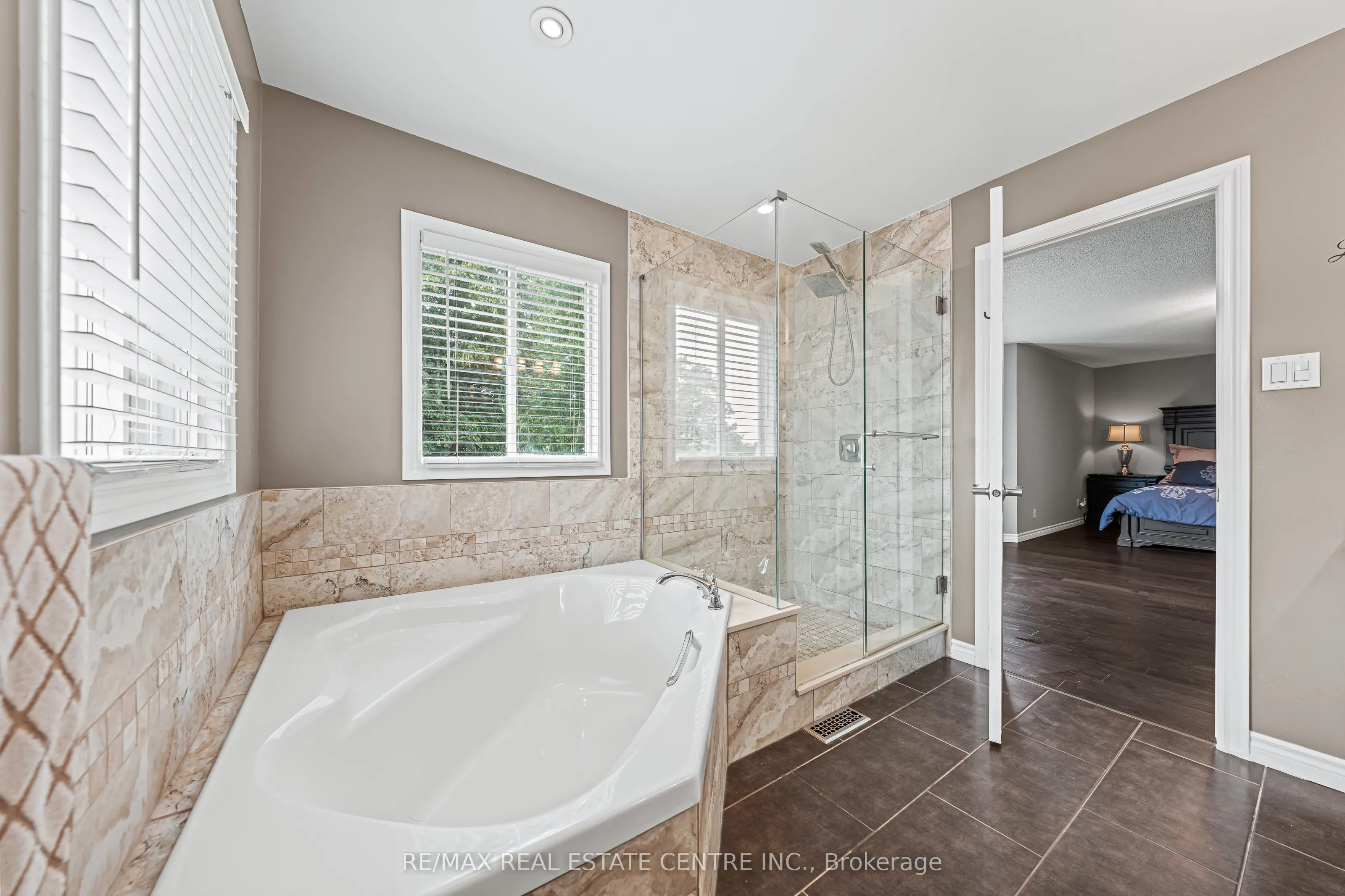 163 GLENVALLEY Drive
