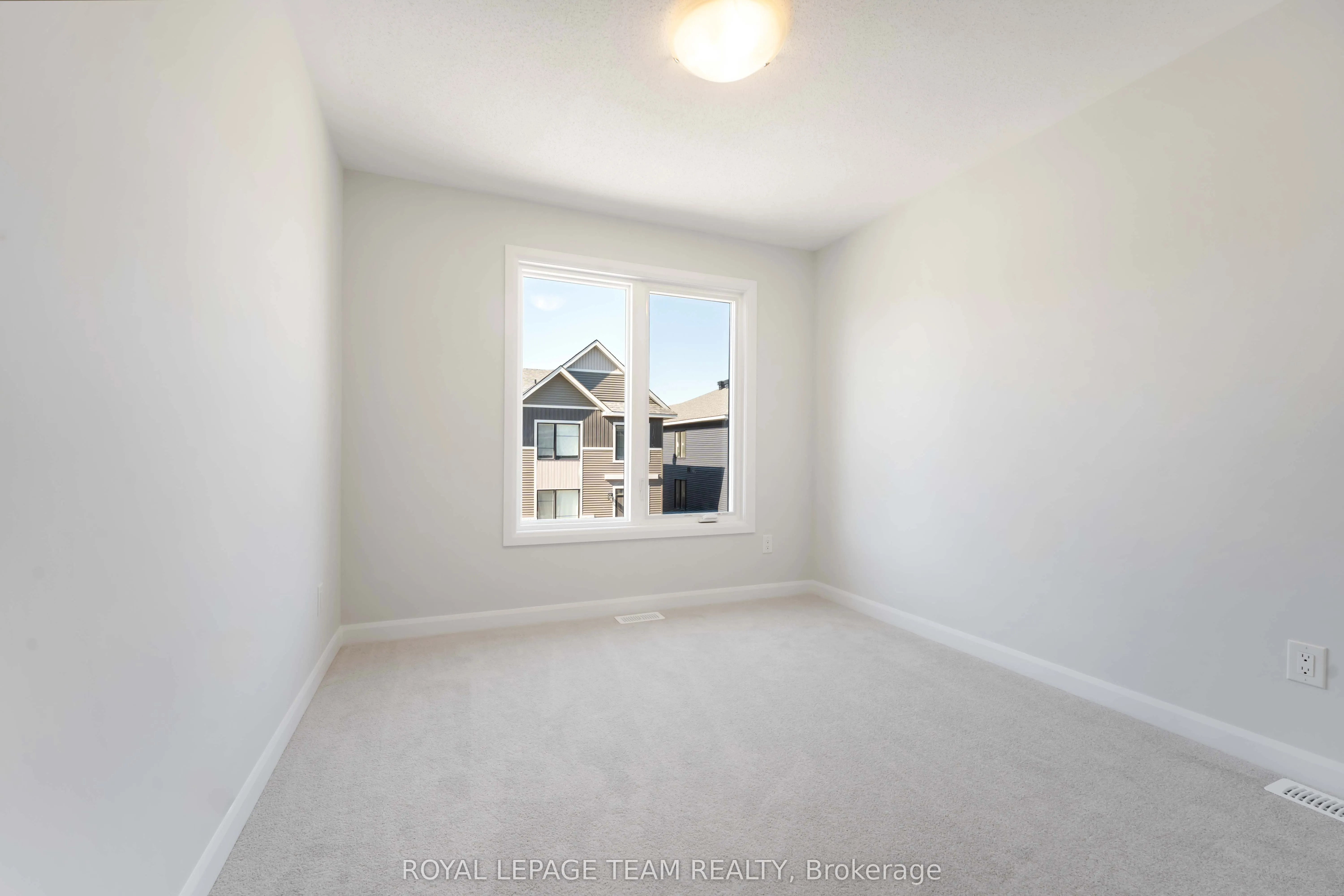 508 Woodlily Private