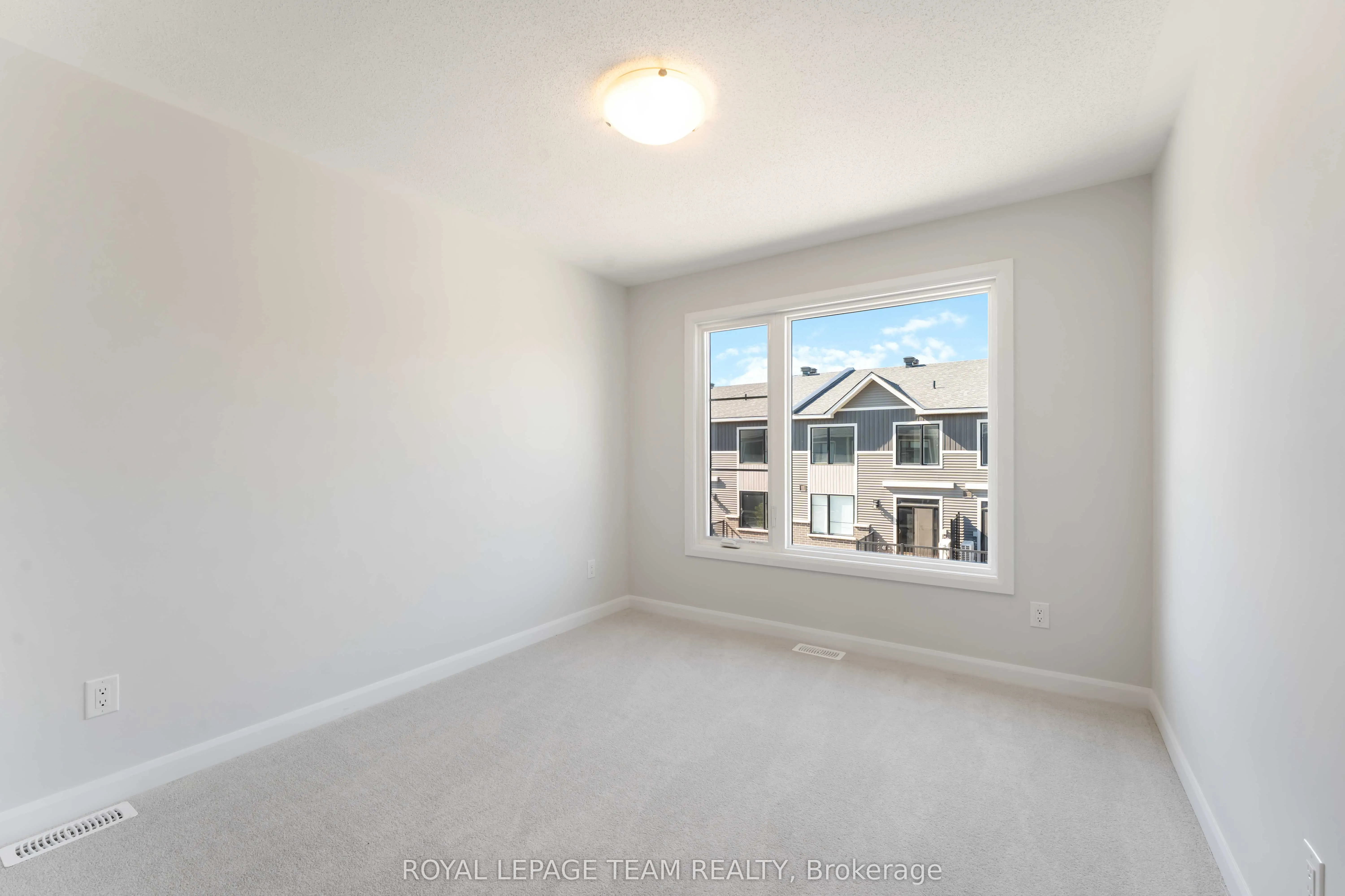 508 Woodlily Private