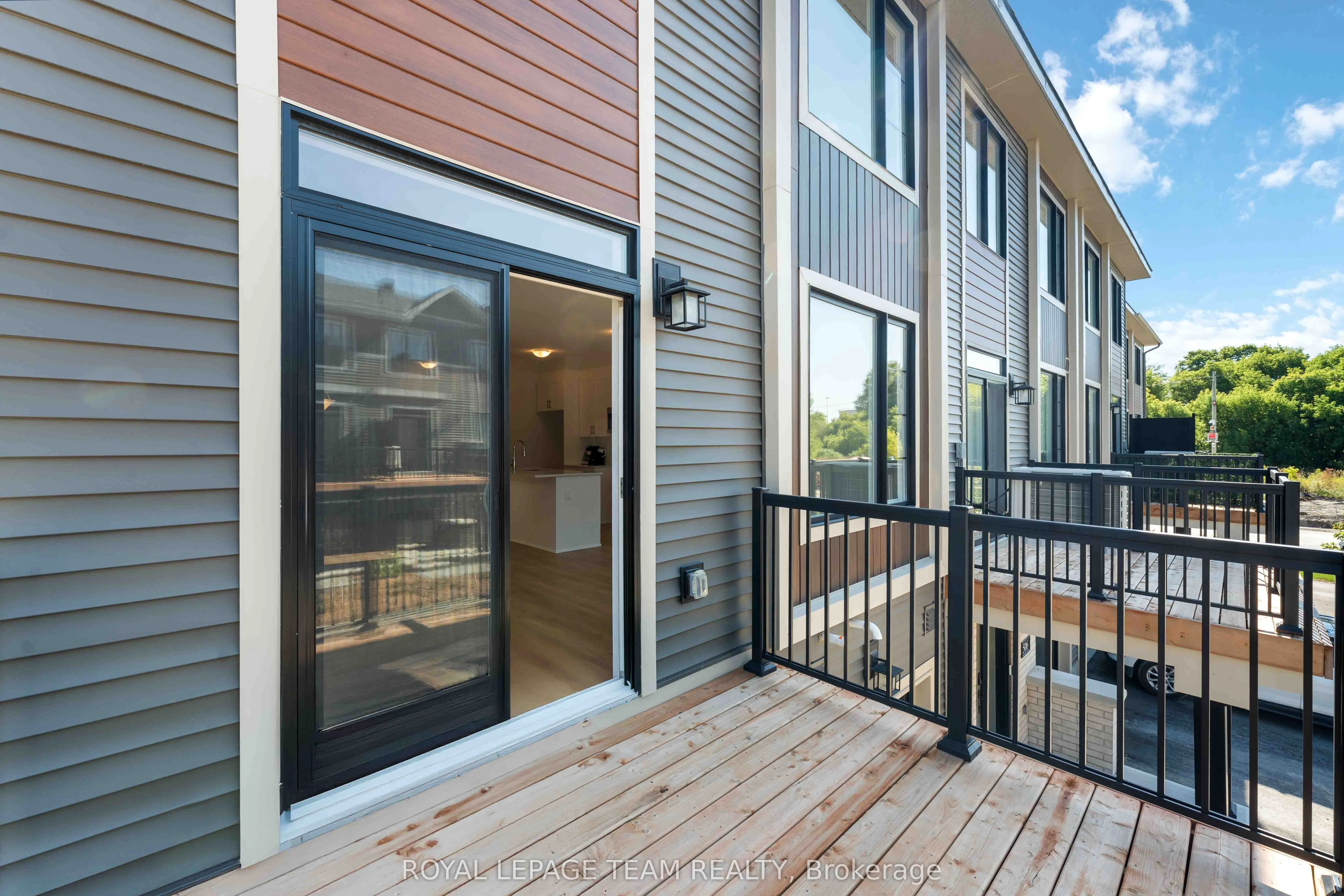 508 Woodlily Private