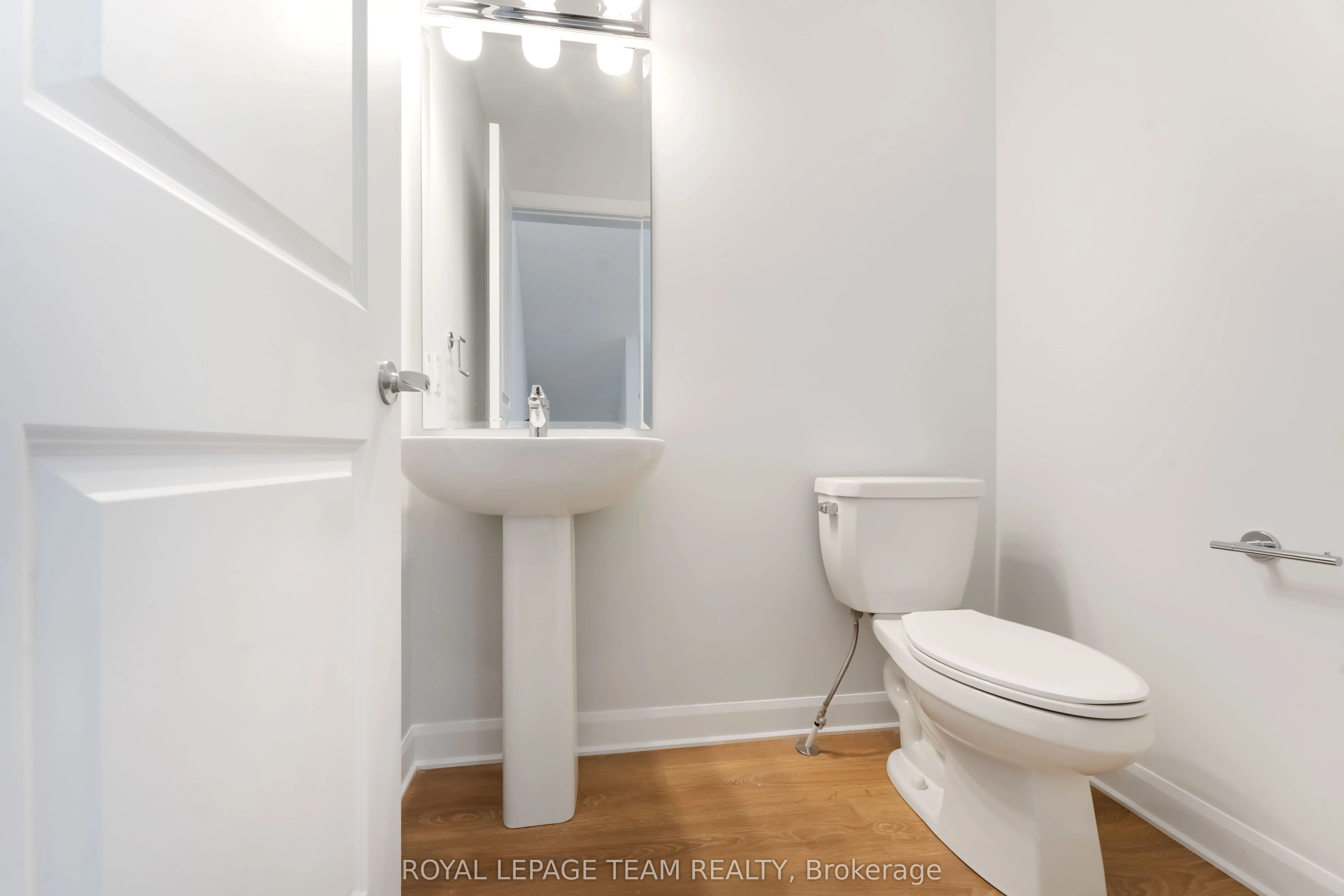 508 Woodlily Private