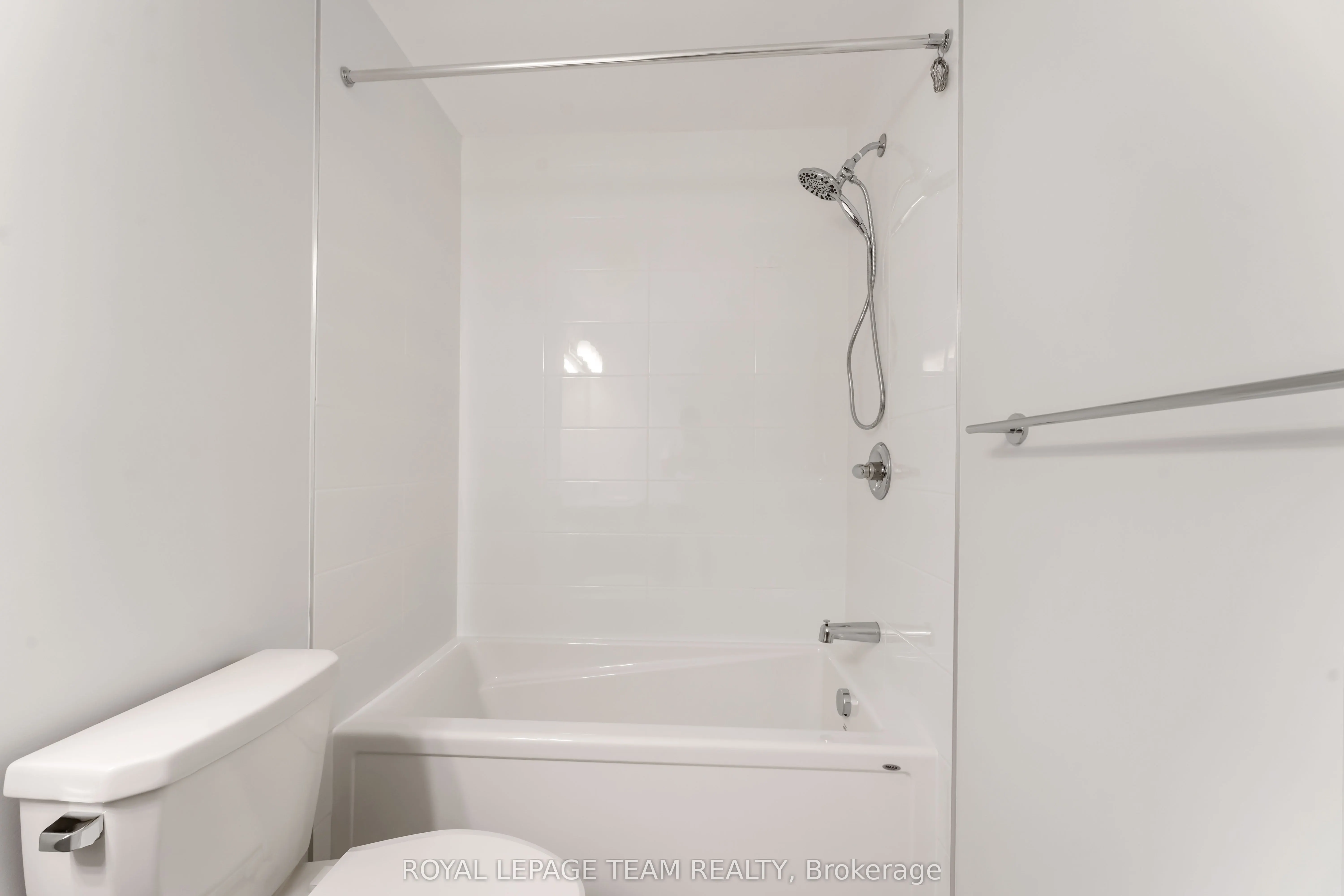 508 Woodlily Private