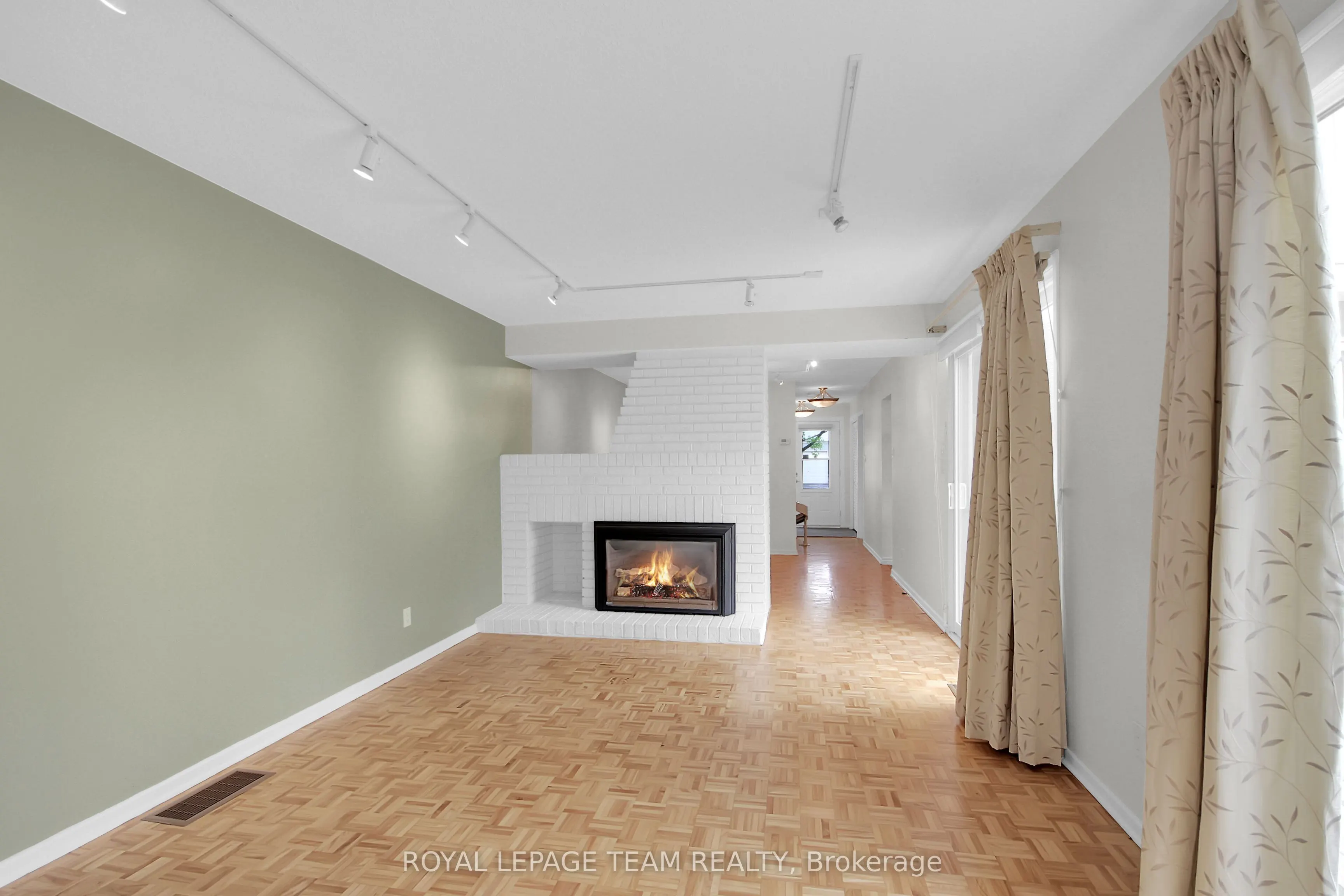 26 Jackson Court, #26