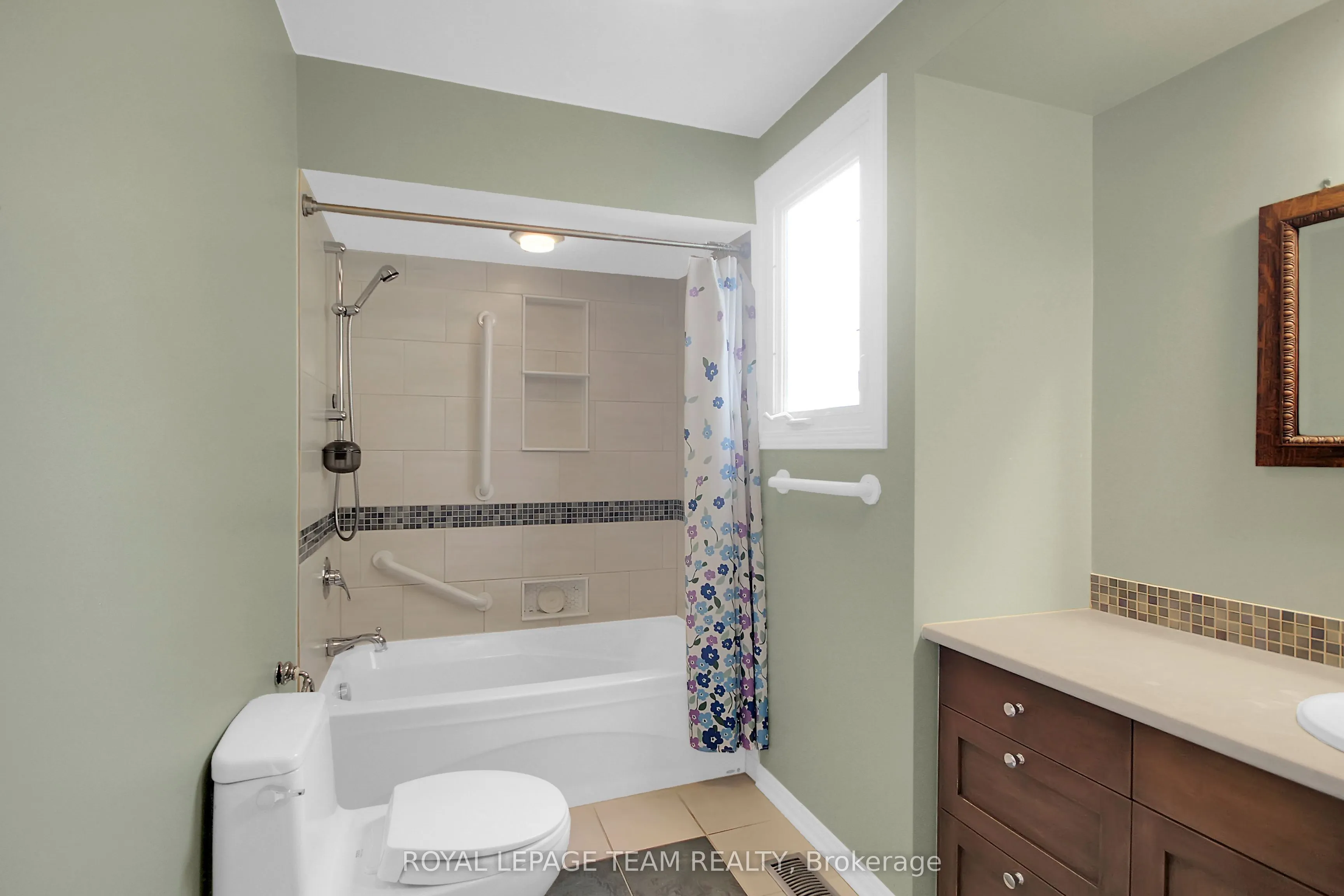 26 Jackson Court, #26